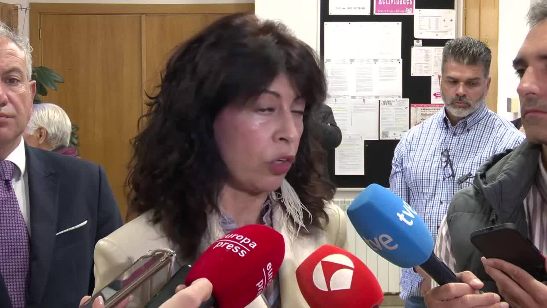 Redondo defiende la "transparencia" del Gobierno en la gestión del brote de Hantavirus