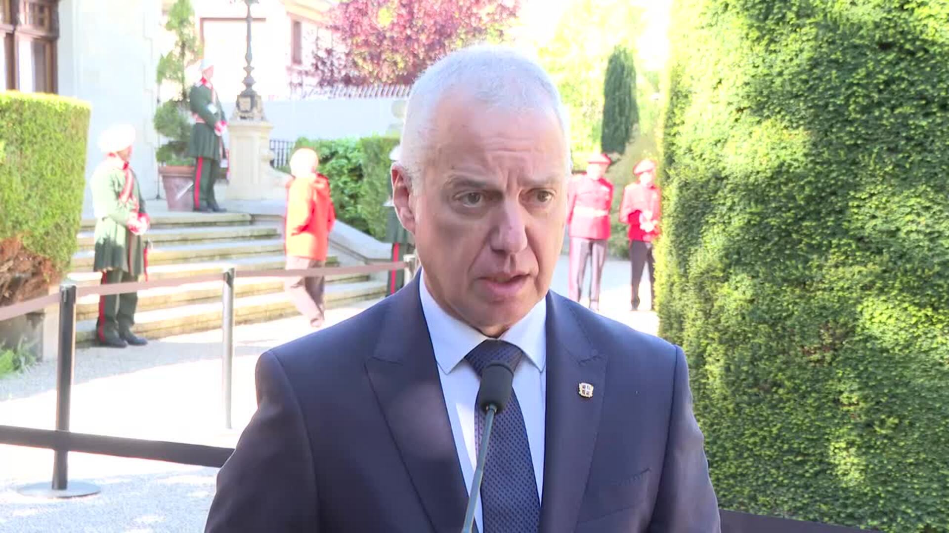 Urkullu destaca "las firmes creencias y valores" que Garaikotxea transmitió como Lehendakari