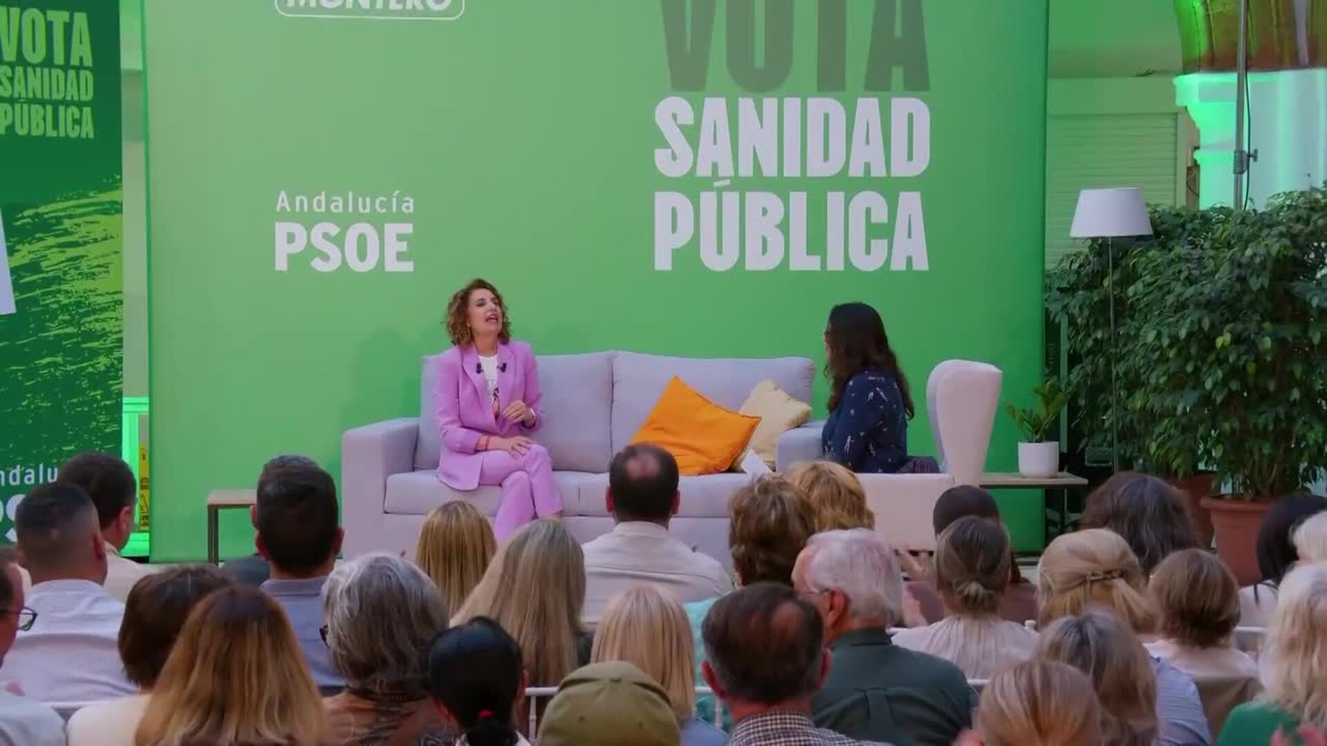 Montero (PSOE-A) reafirma su prioridad por reducir las listas de espera si llega a la Junta