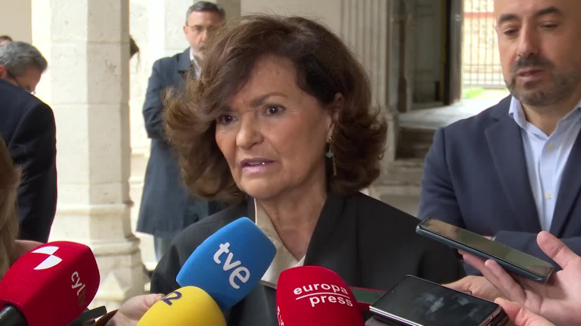 Calvo asegura que "lo importante" es que los demócratas cierren filas frente al "neofascismo"