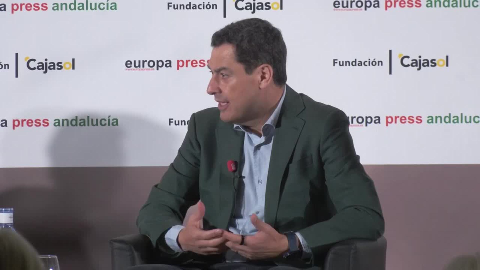 Moreno alerta de una "verja invisible" financiera en Gibraltar si no hay armonización fiscal