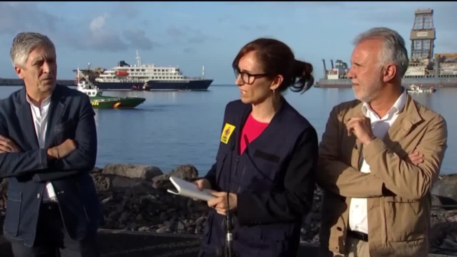 El MV Hondius llega al puerto tinerfeño de Granadilla y su pasaje sigue asintomático