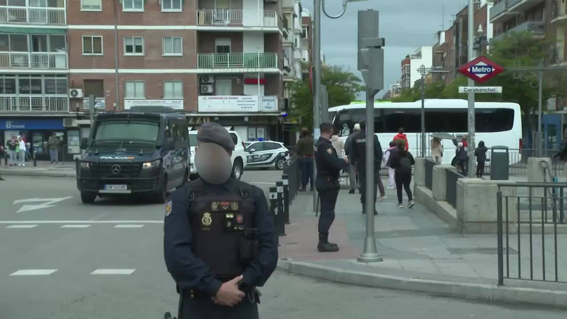 Llegan al Hospital Gómez Ulla los 14 españoles del MV Hondius para hacer la cuarentena