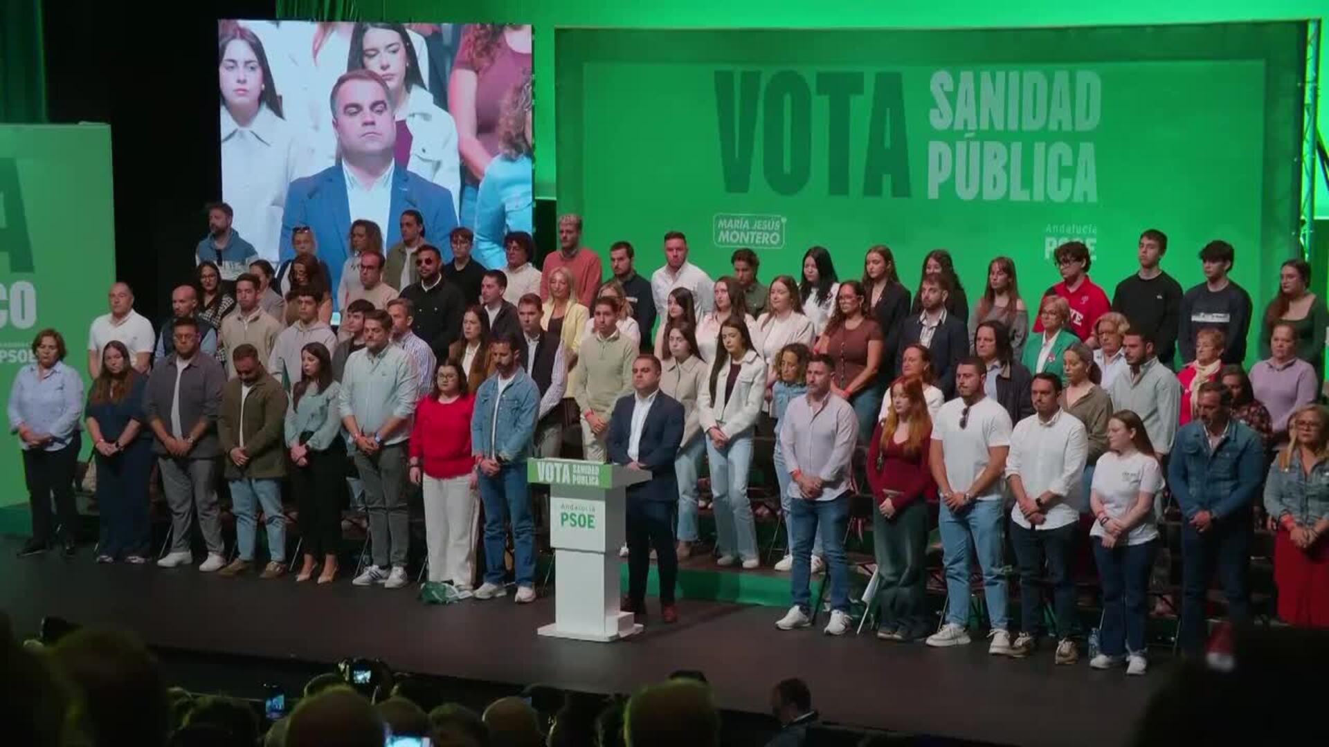 Sánchez rinde homenaje a guardias civiles fallecidos en mitin de La Línea