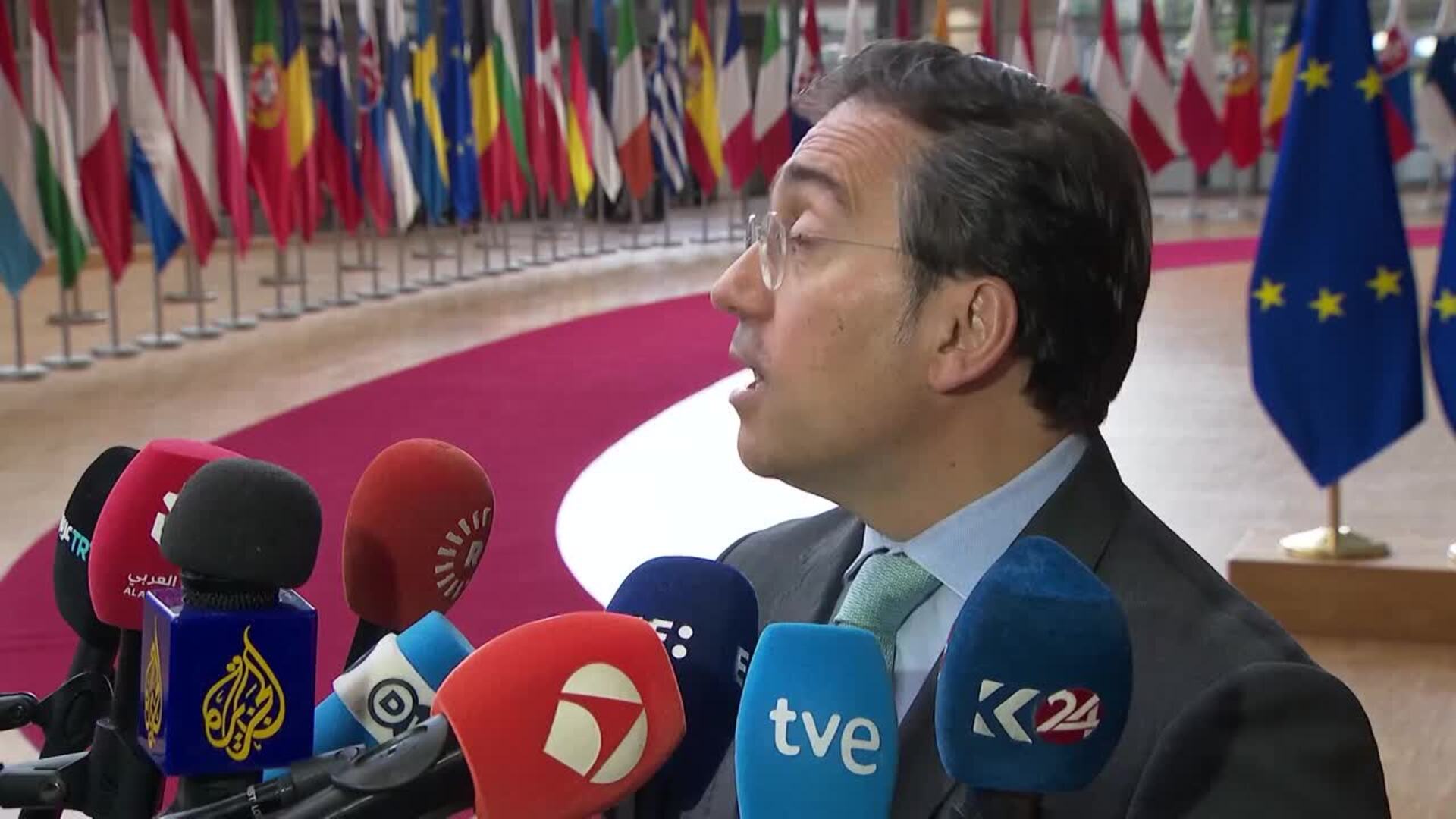 Albares reafirma que es normal que Delcy Rodríguez esté en la Cumbre Iberoaméricana