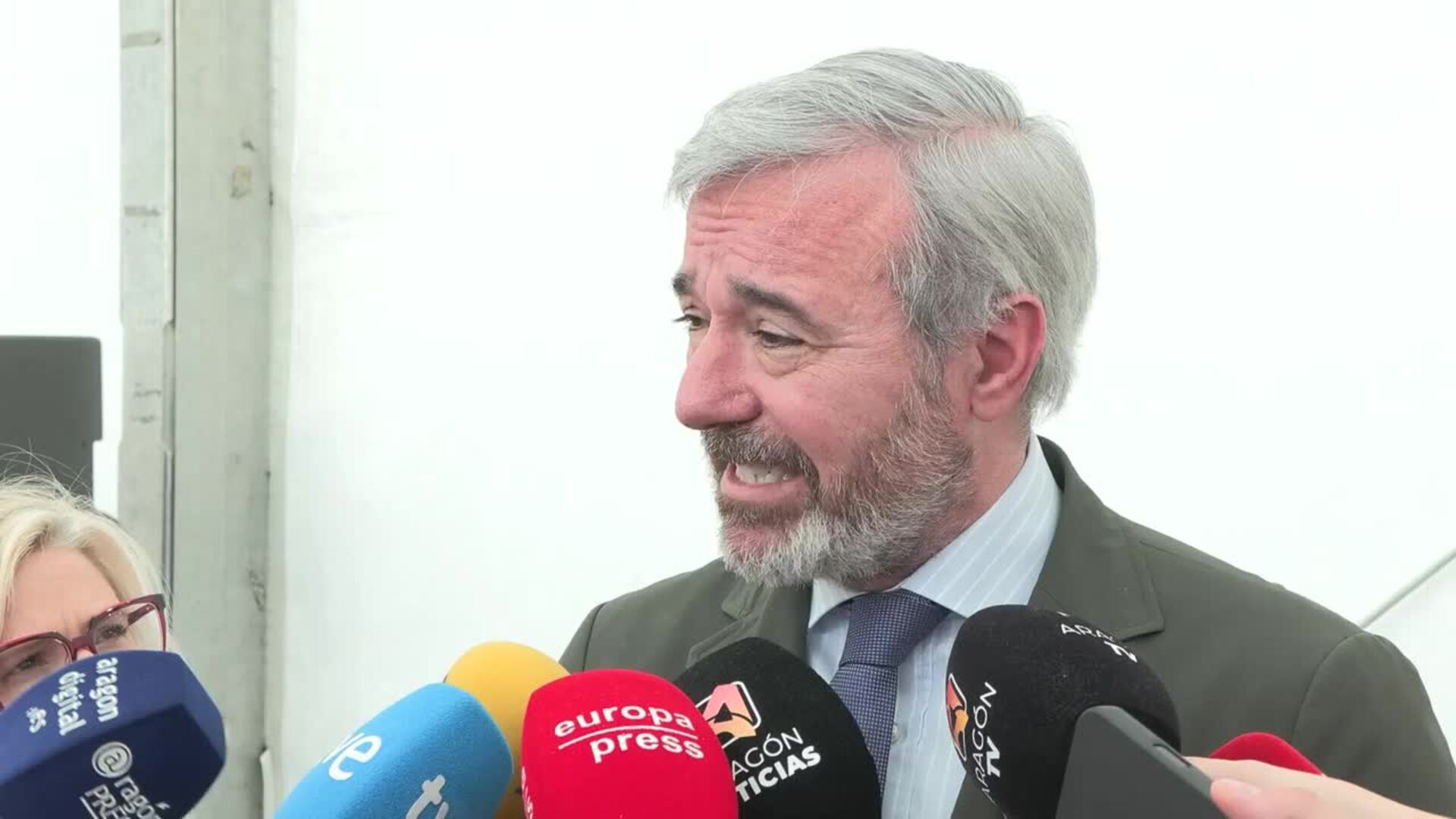 Azcón: La Nueva Romareda "no corre ningún peligro" pese a la situación del Real Zaragoza