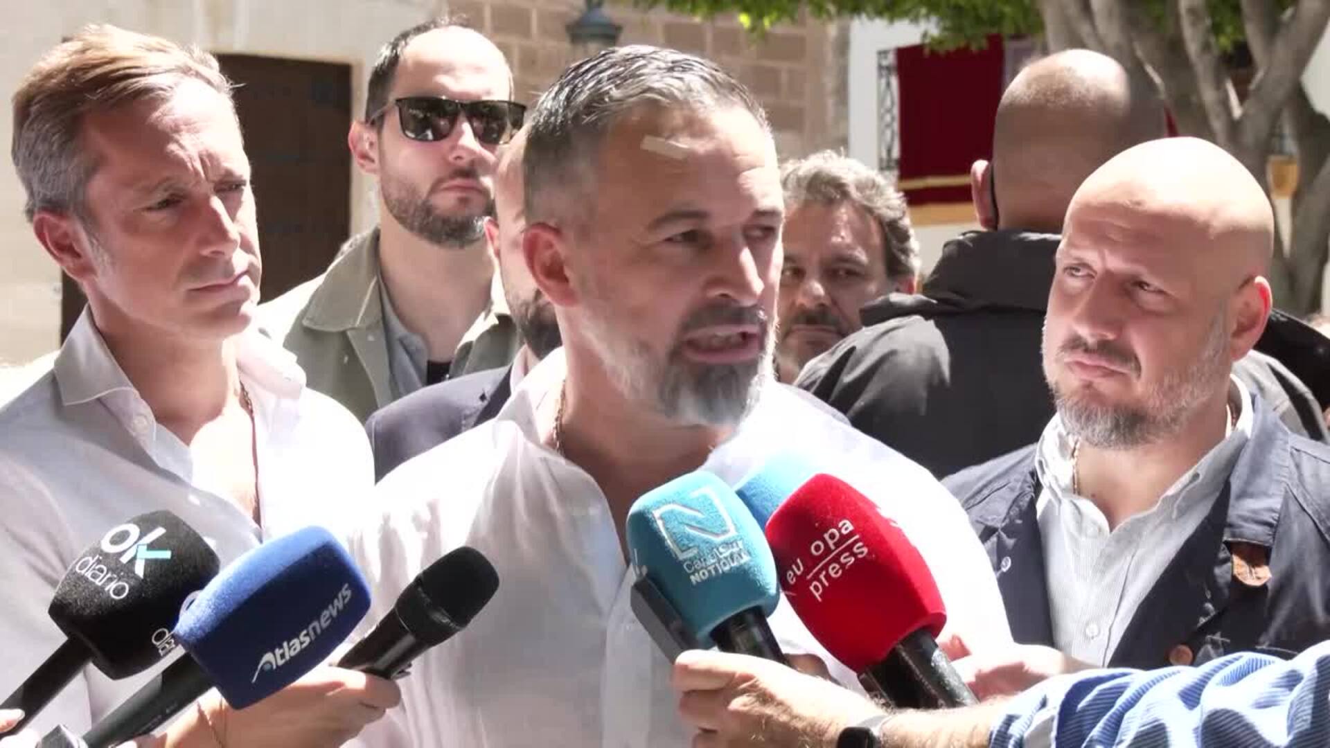 Abascal: Vox está más cerca de las víctimas que los políticos que empiezan lutos sin soluciones