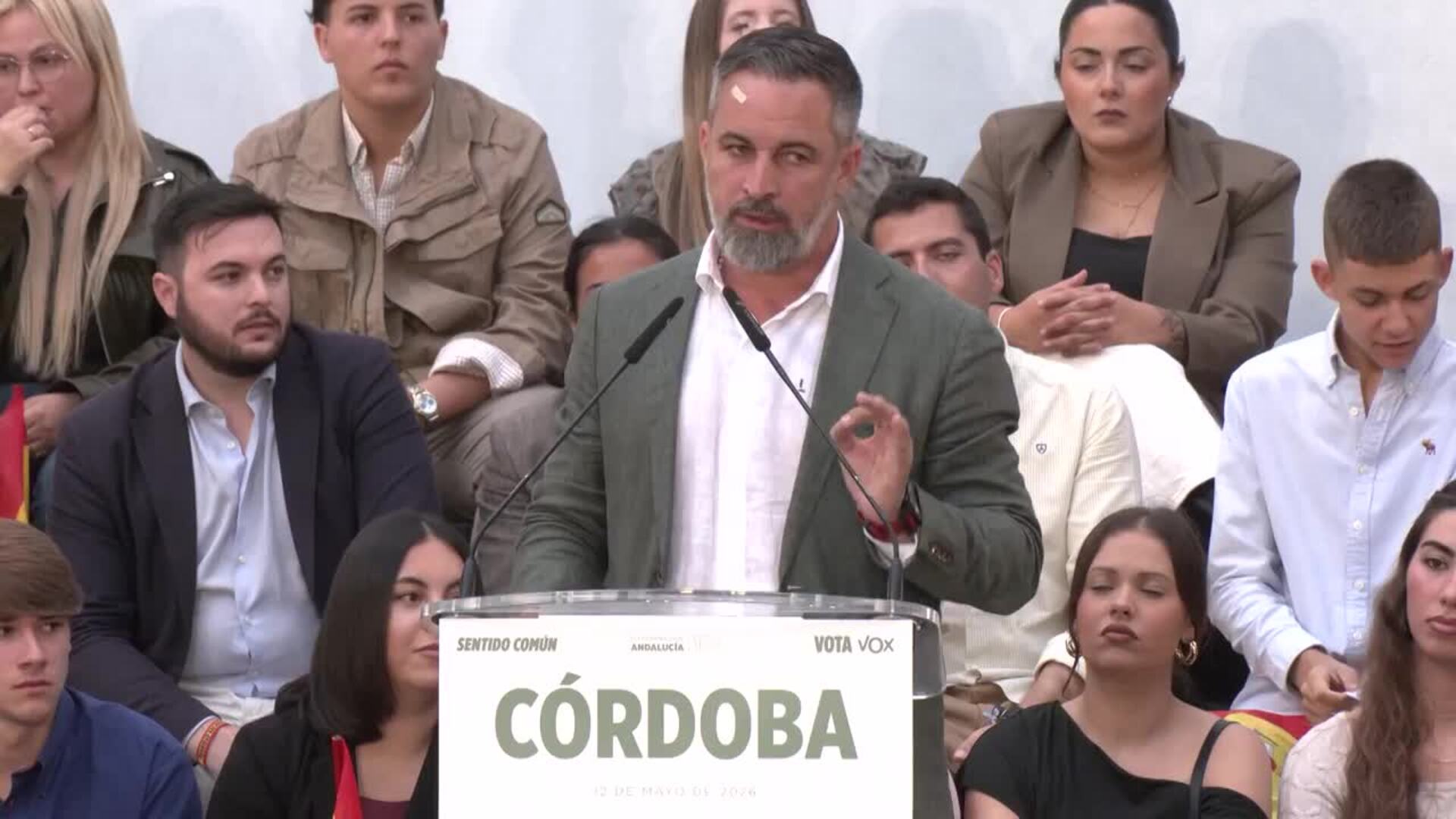 Abascal reclama "manos libres" para que los guardias civiles puedan "defender su propia vida"