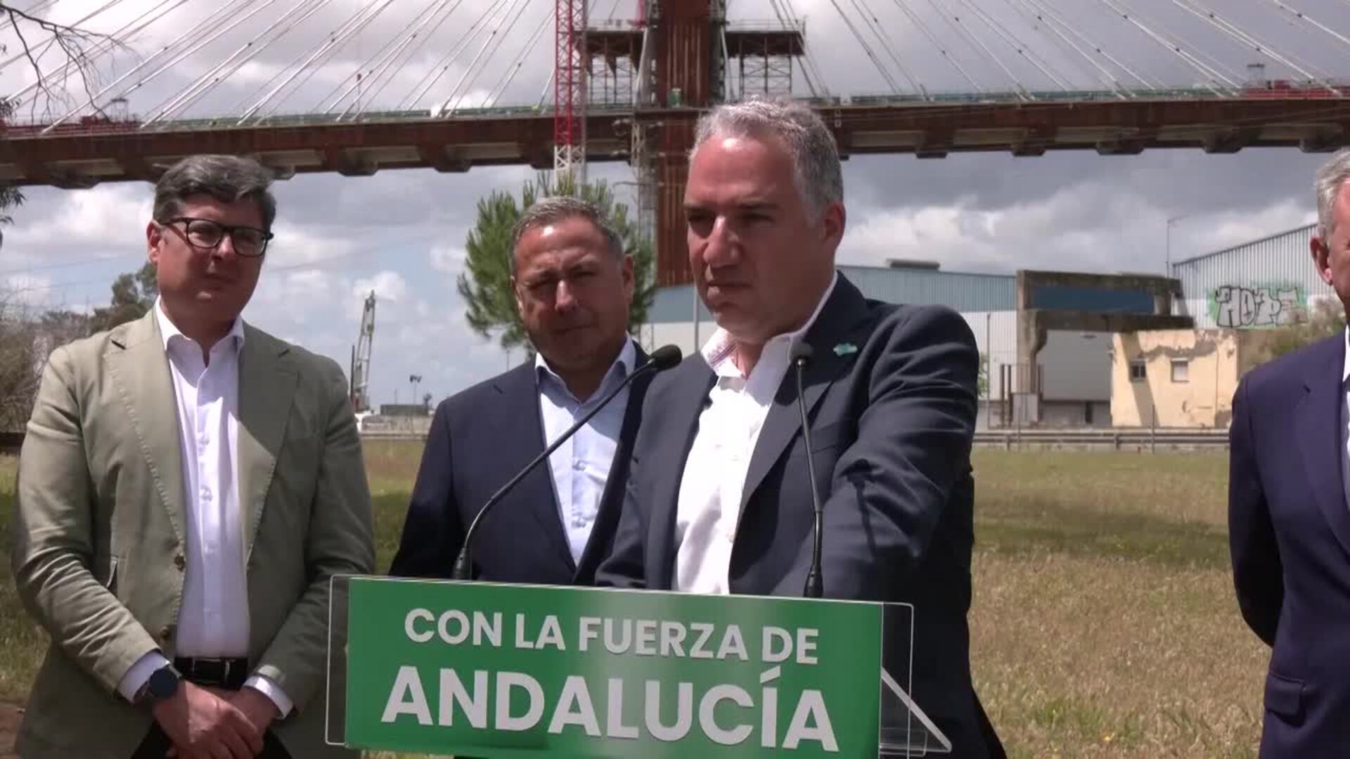 Bendodo exige a Montero rectificación por calificar muertes en Huelva como accidente laboral.