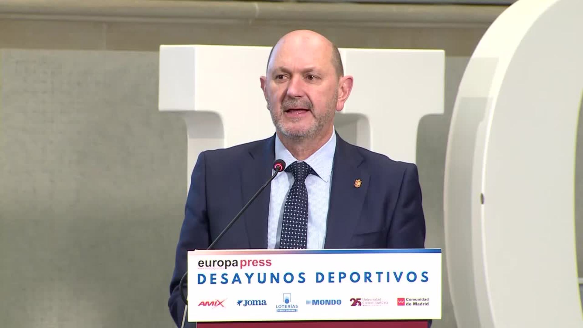 Rafael Louzán: "Luis de la Fuente es el seleccionador perfecto para España"