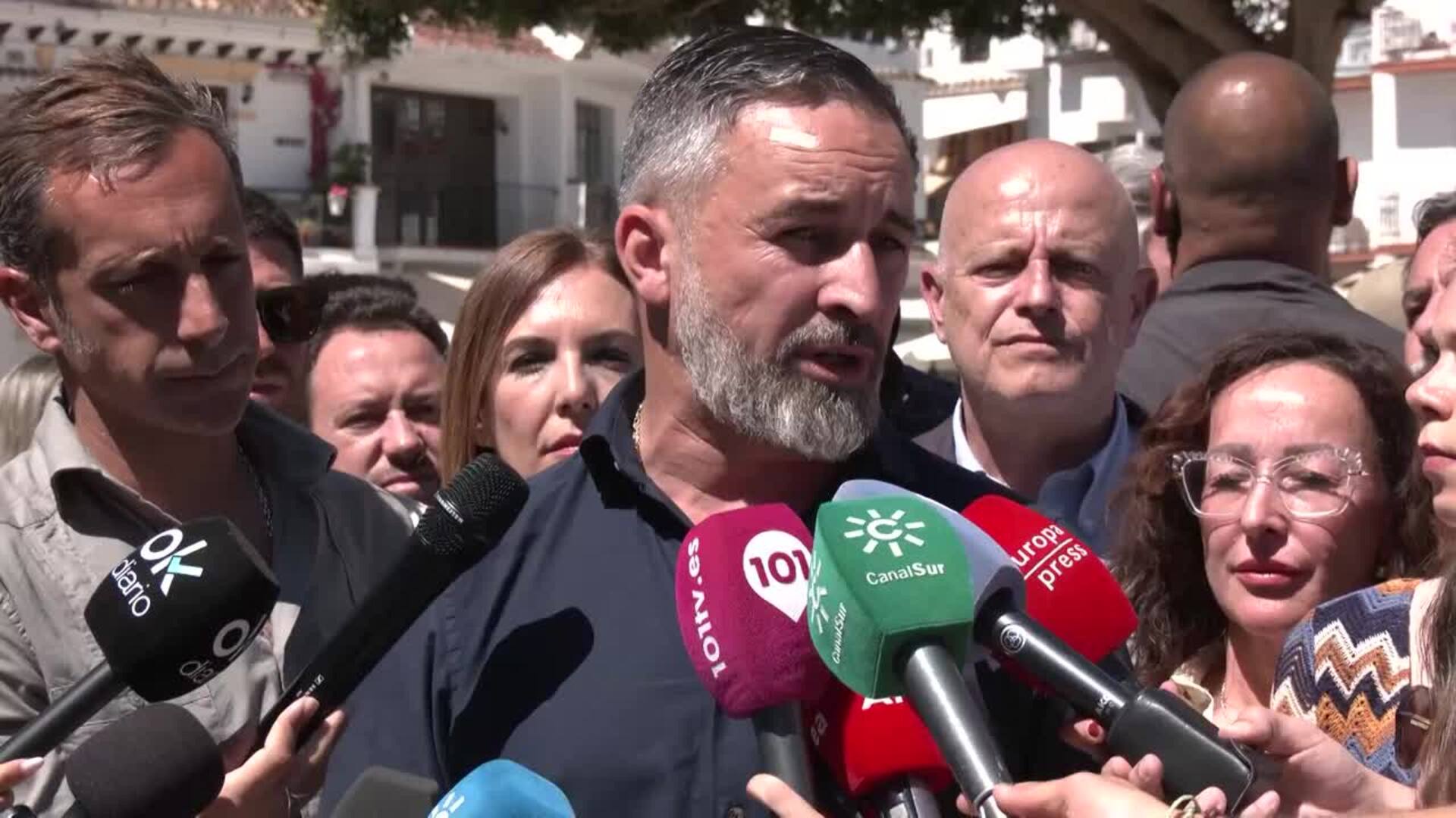 Abascal acusa a Marlaska de "condenar a muerte" a los agentes de seguridad