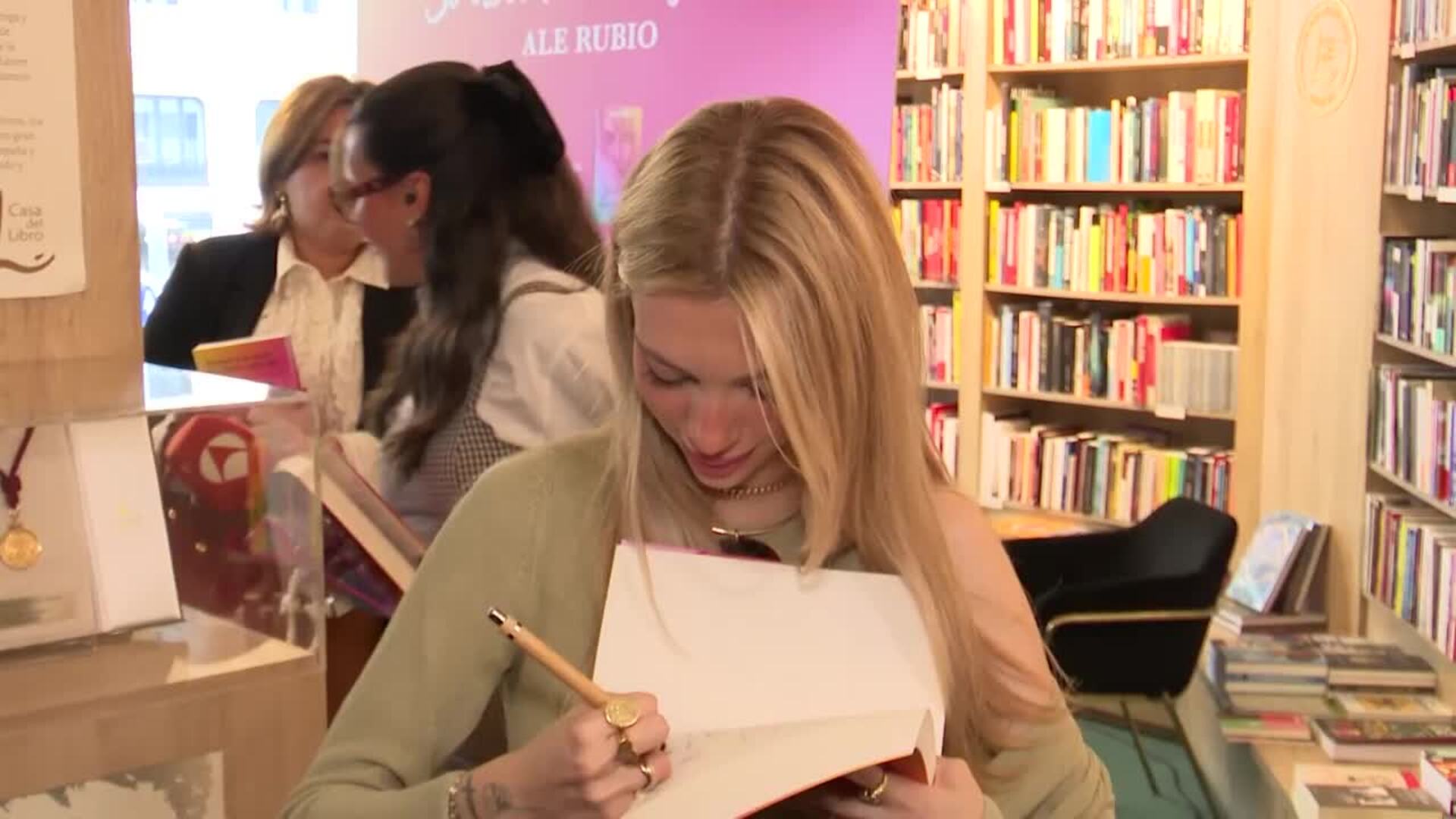 Alejandra Rubio, a corazón abierto en la presentación de su libro