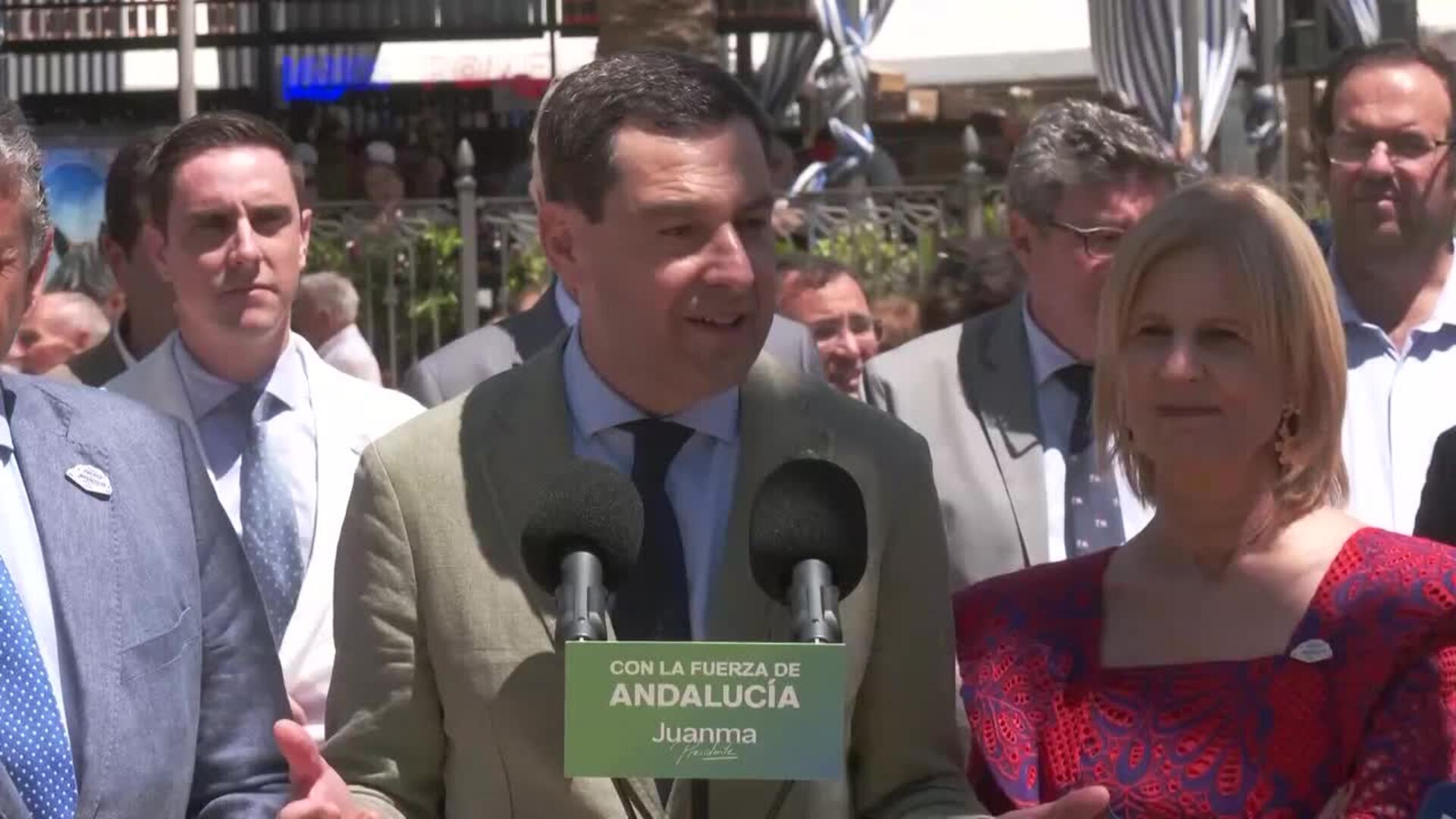 Moreno (PP-A) entiende que a Abascal (Vox) le "moleste" su canción