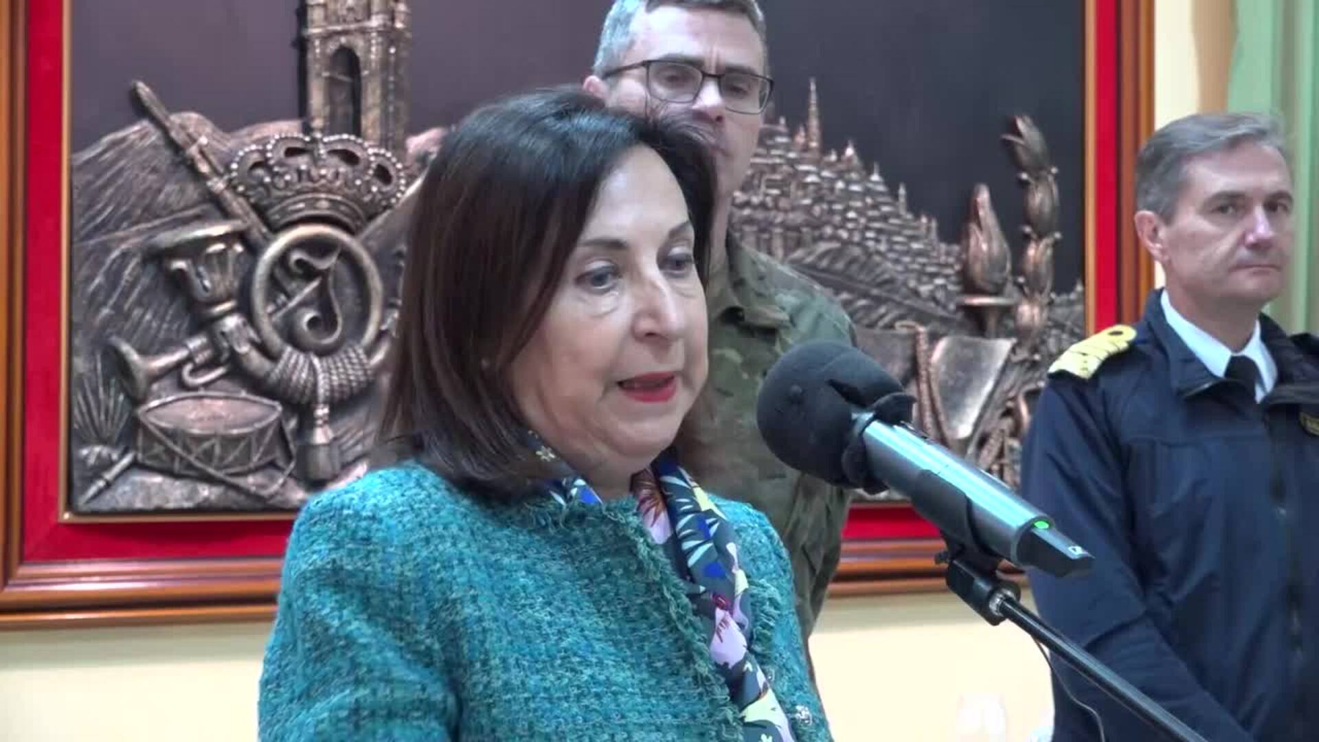 Robles departe con los alumnos de Academia de Infantería de Toledo