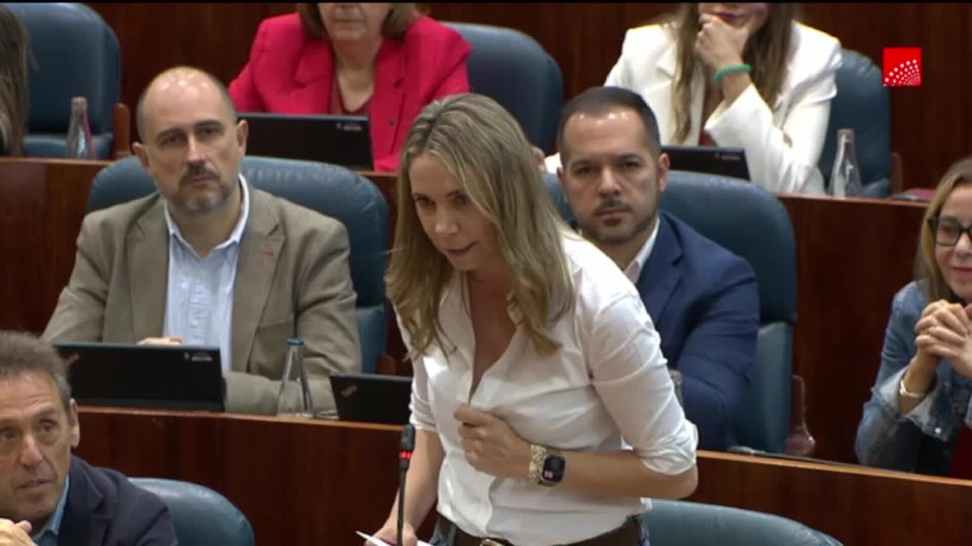 Espinar dice que Ayuso fue a México a "provocar y lloriquear"