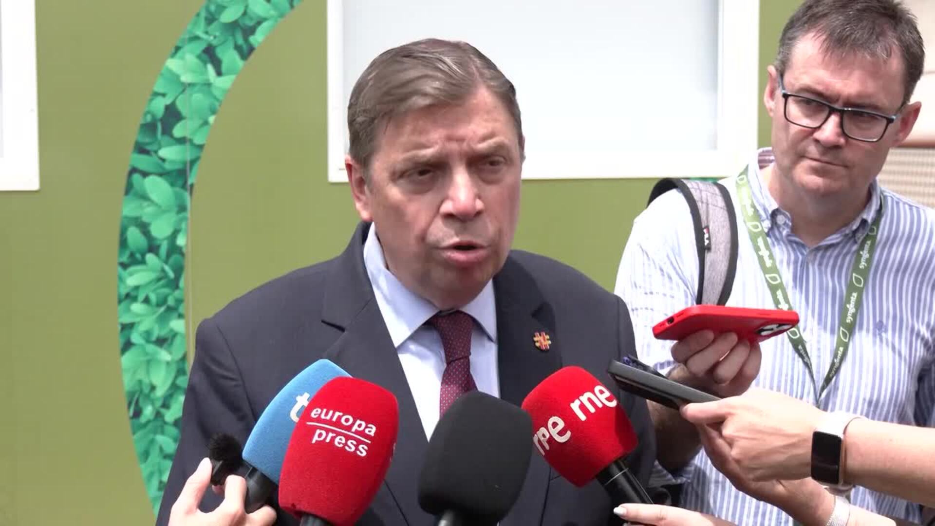 Planas impulsa la innovación agrícola en la inauguración de un centro de I+D en El Ejido.