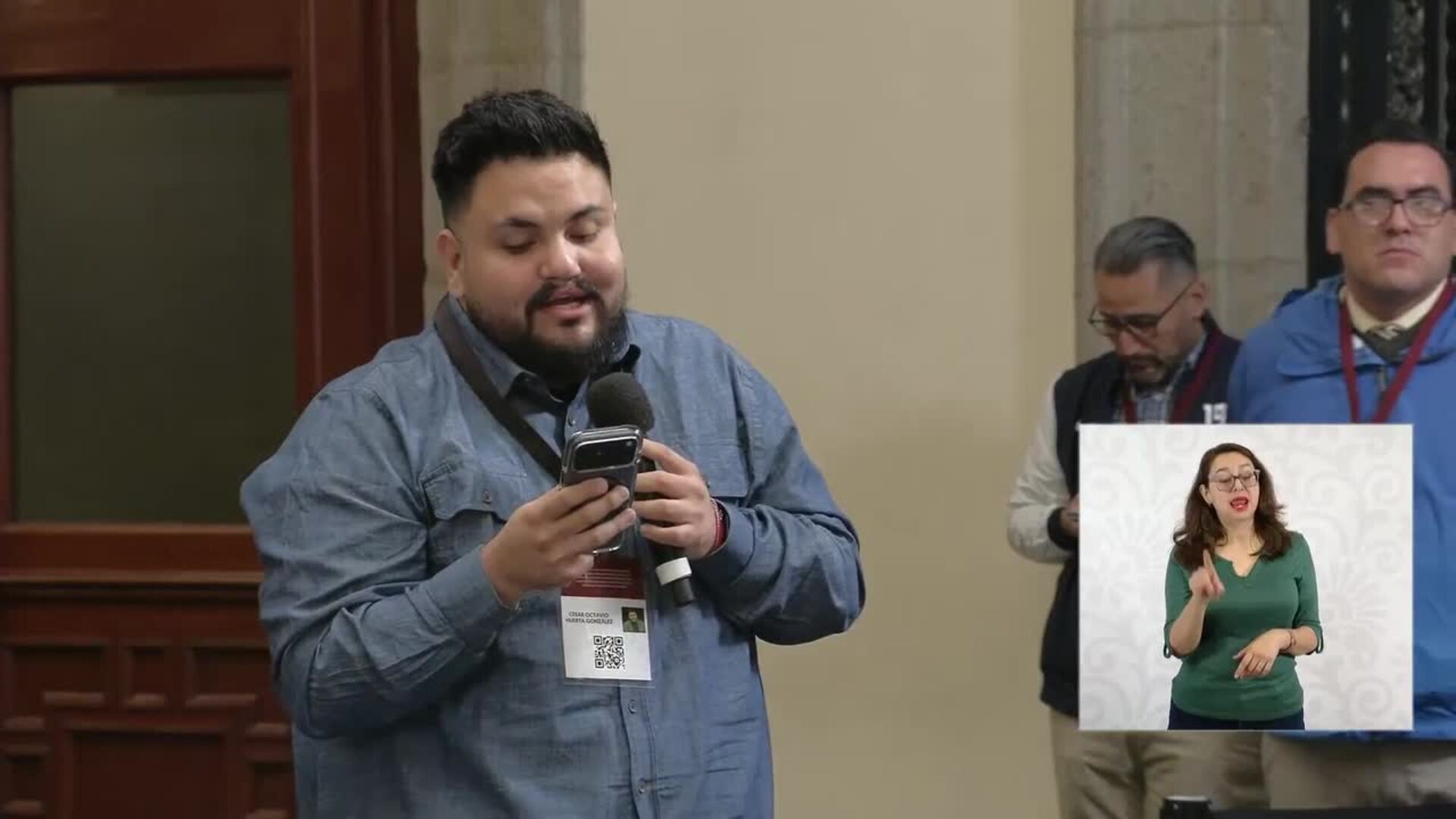 Sheinbaum invita a Ayuso a "pasar más tiempo de vacaciones" en México