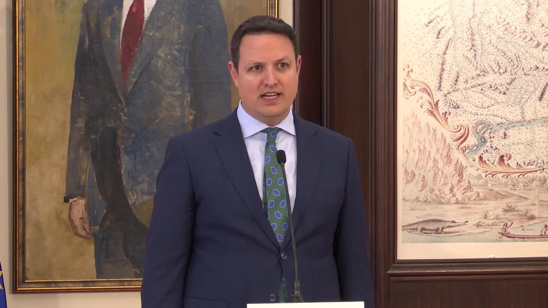 Mañueco ve el toro bravo como el "alma" de España y que el sector goza de "muy buena salud"