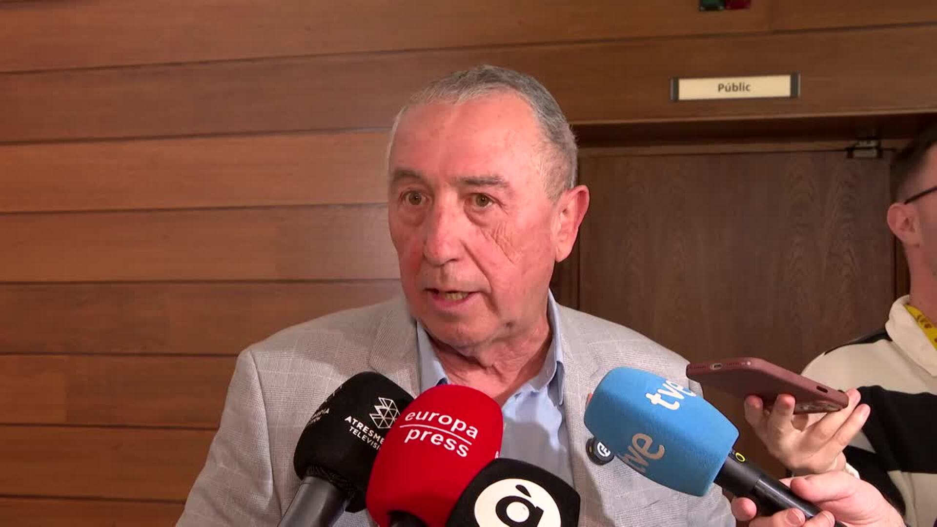 Baldoví señala que el "camino" de las elecciones está en las "fuerzas del territorio"