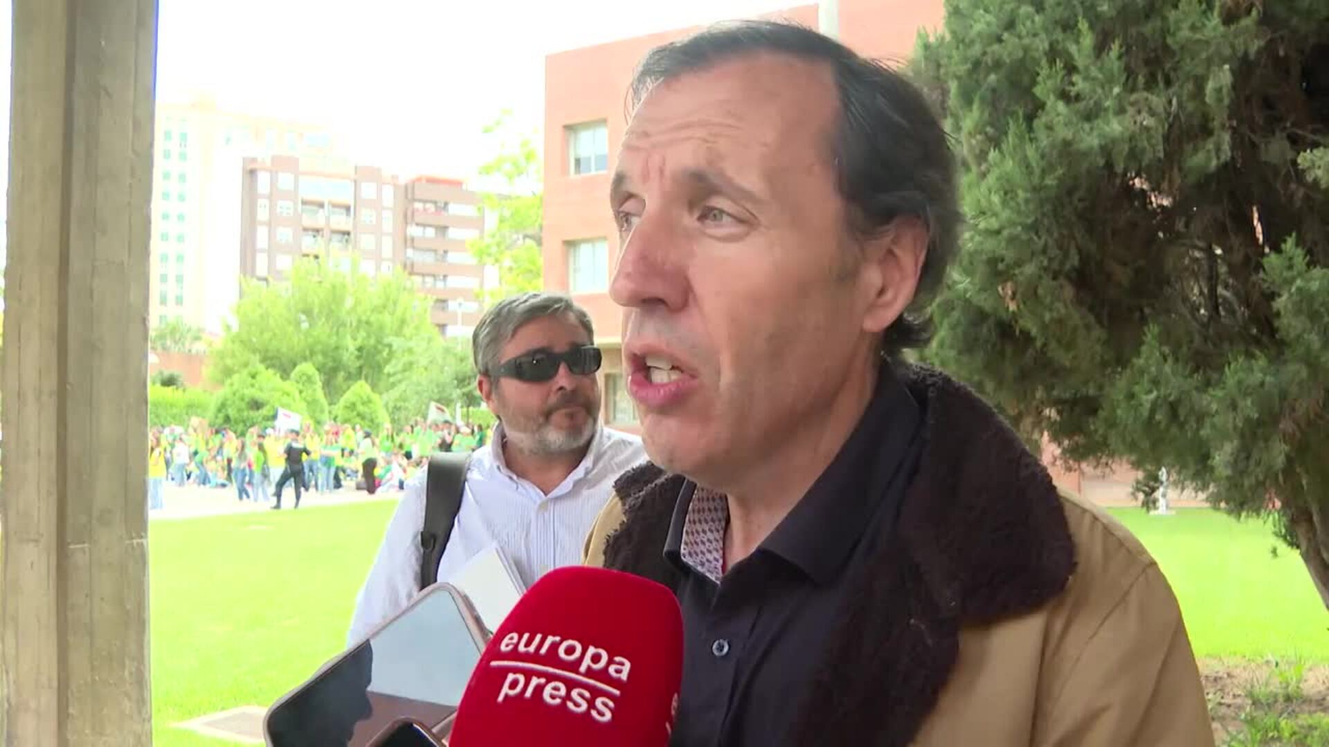 Protestas de los profesores en la huelga por la enseñanza pública: “Perdemos todos”