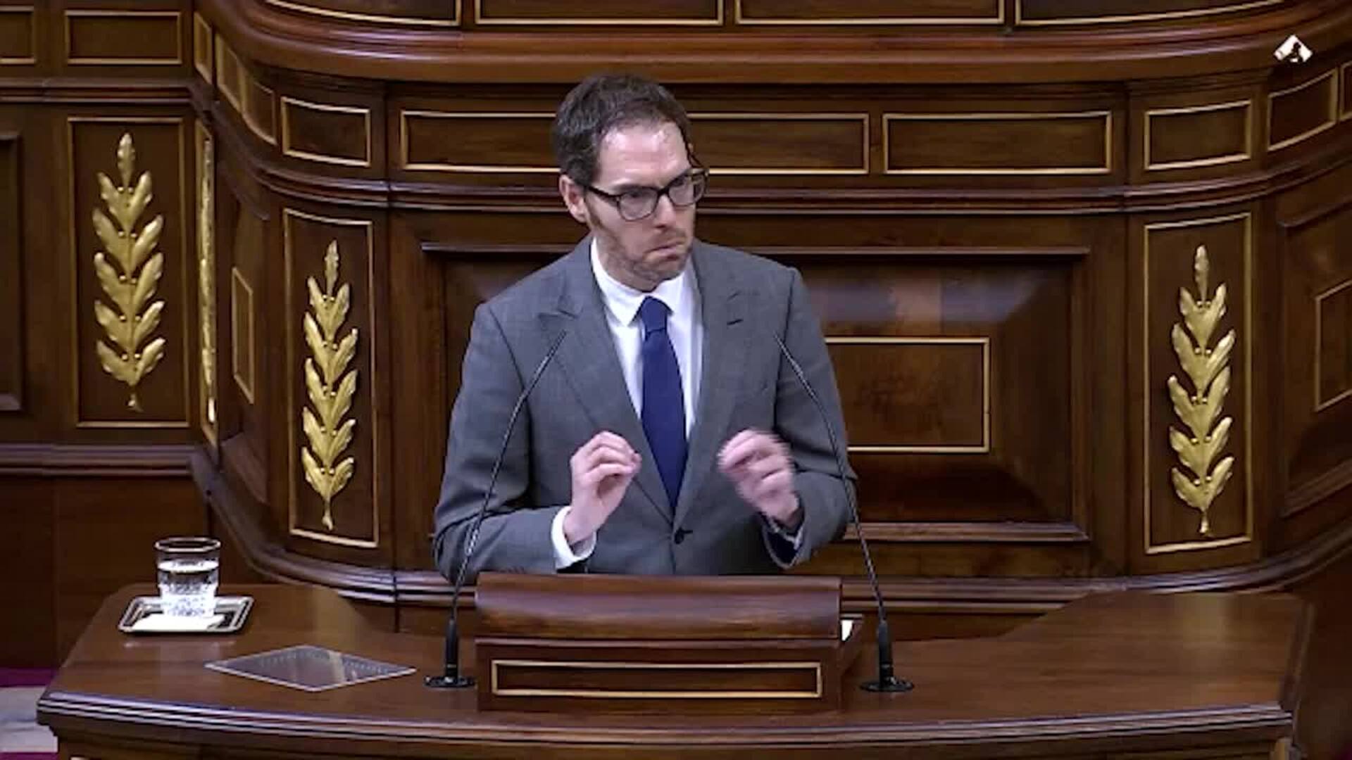 El PP defiende en el Congreso su ley anti okupas entre acusaciones de la izquierda