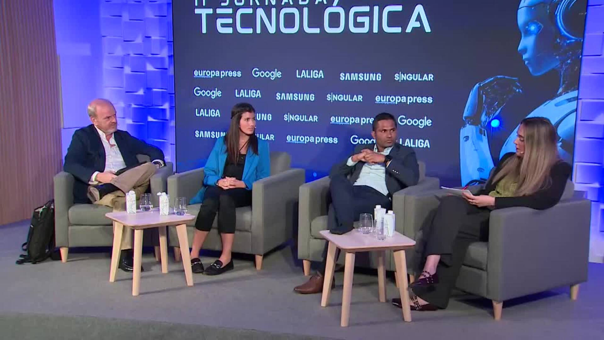 Expertos aseguran que hay que tener "mentalidad de adaptación" ante la llegada de la IA