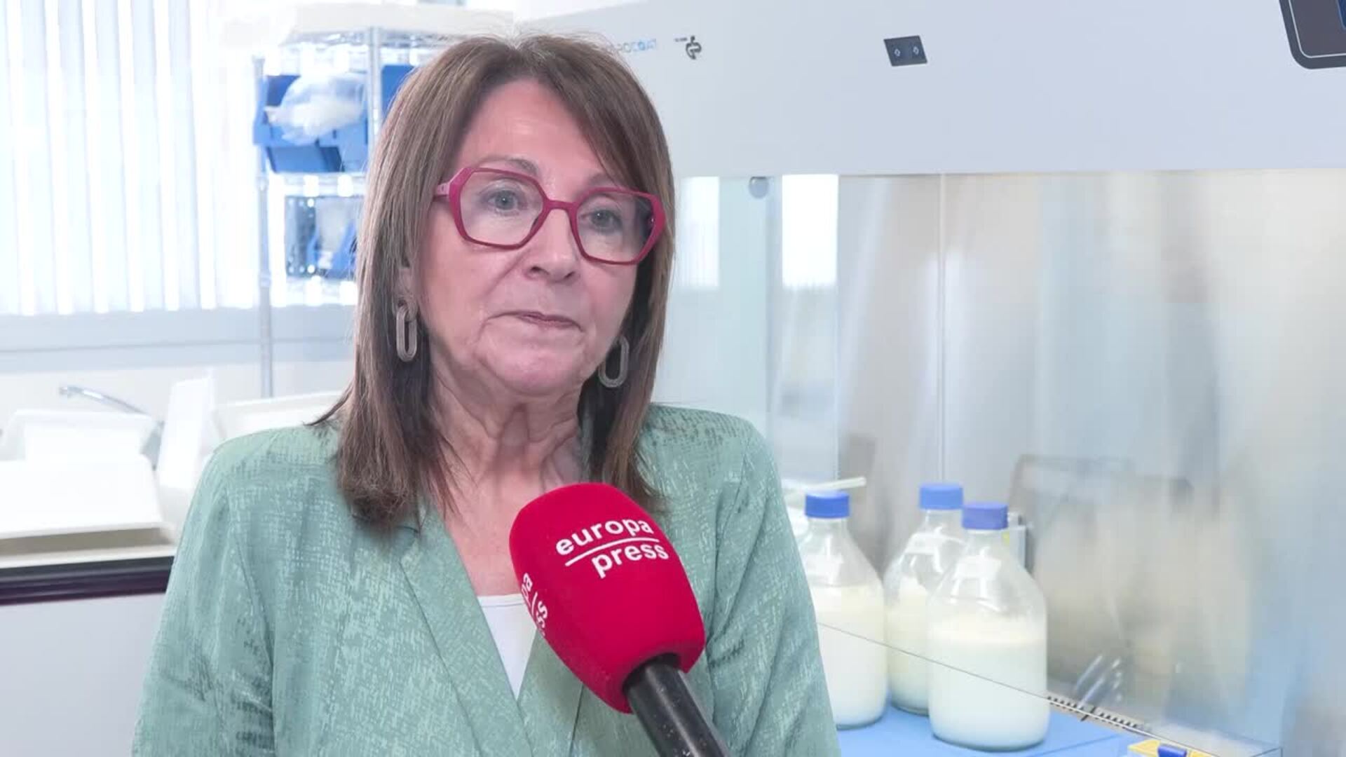 Donación de leche materna, una "red silenciosa" que protege a un centenar de bebés en Aragón
