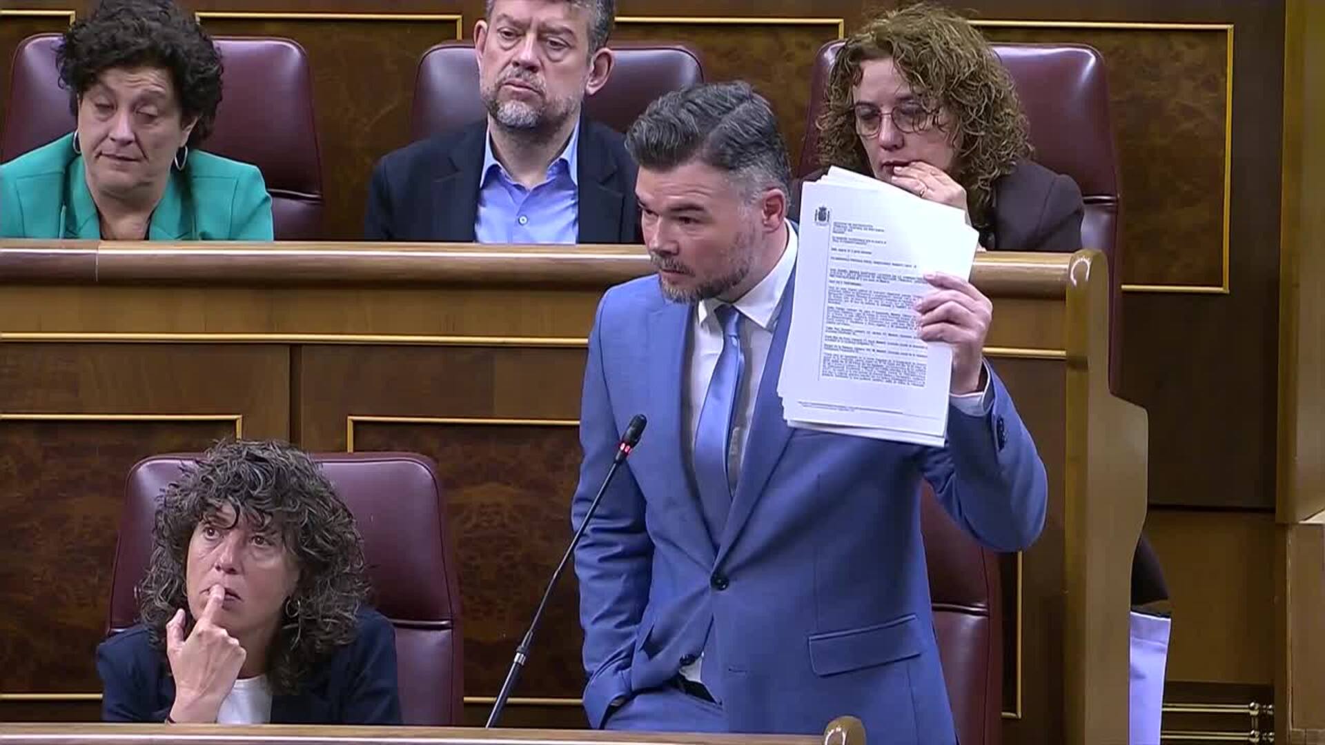 La imputación de Zapatero protagoniza la sesión de control al Gobierno en el Congreso