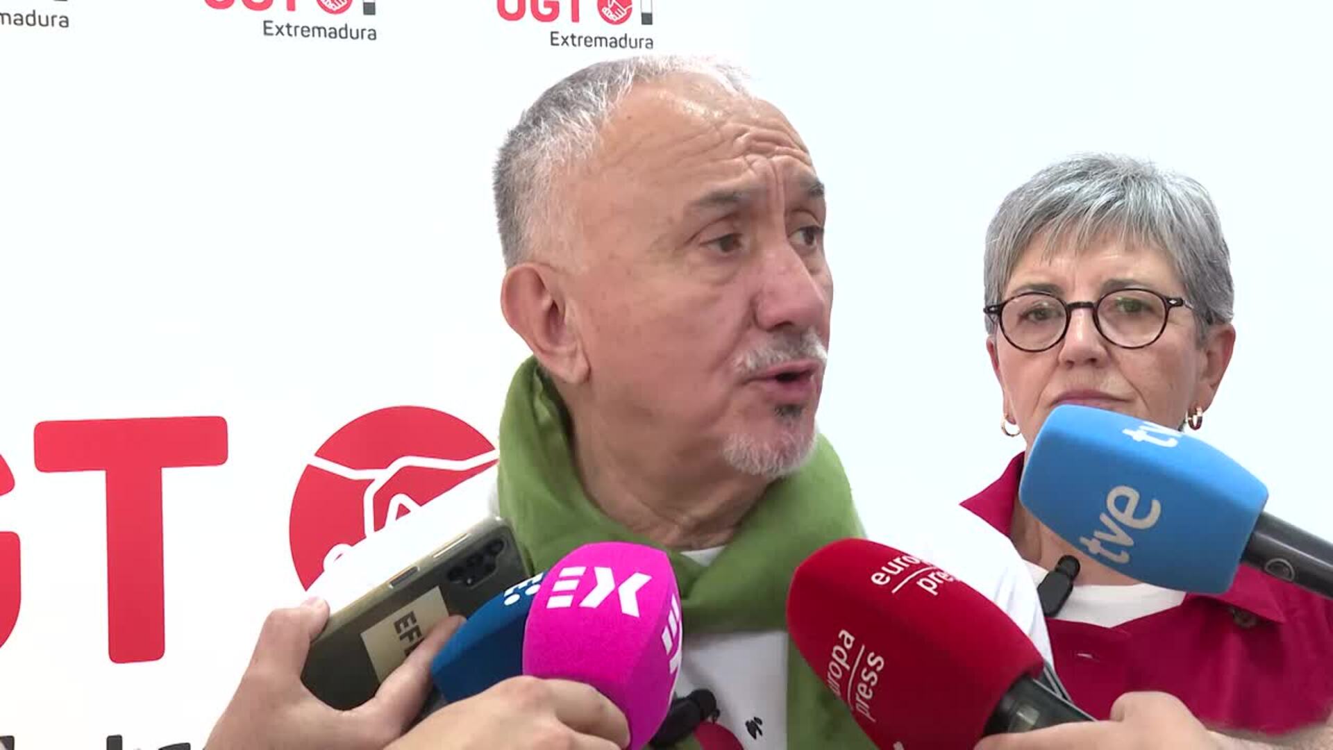 Álvarez muestra "plena confianza en la justicia y en la inocencia" del expresidente Zapatero