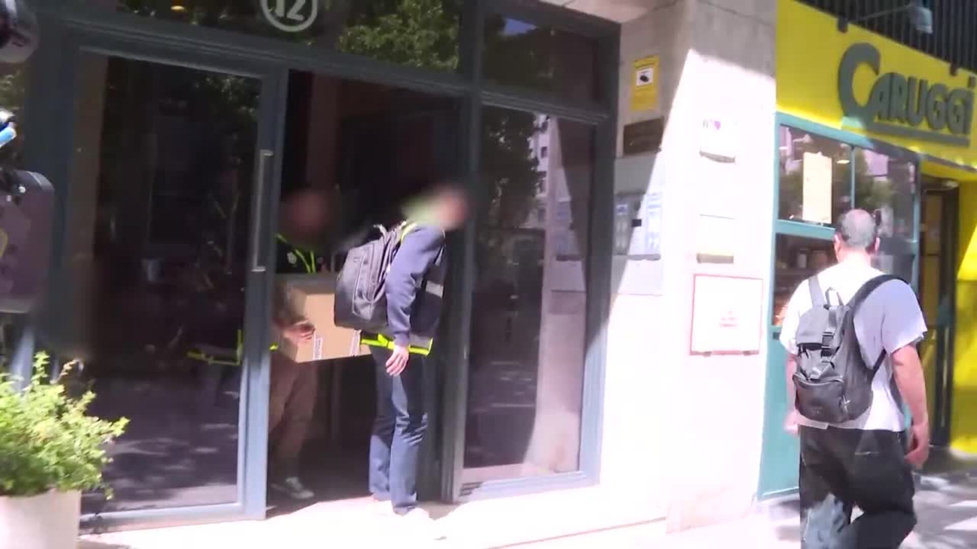 La Policía accedió a una caja fuerte en el despacho de Zapatero durante el registro
