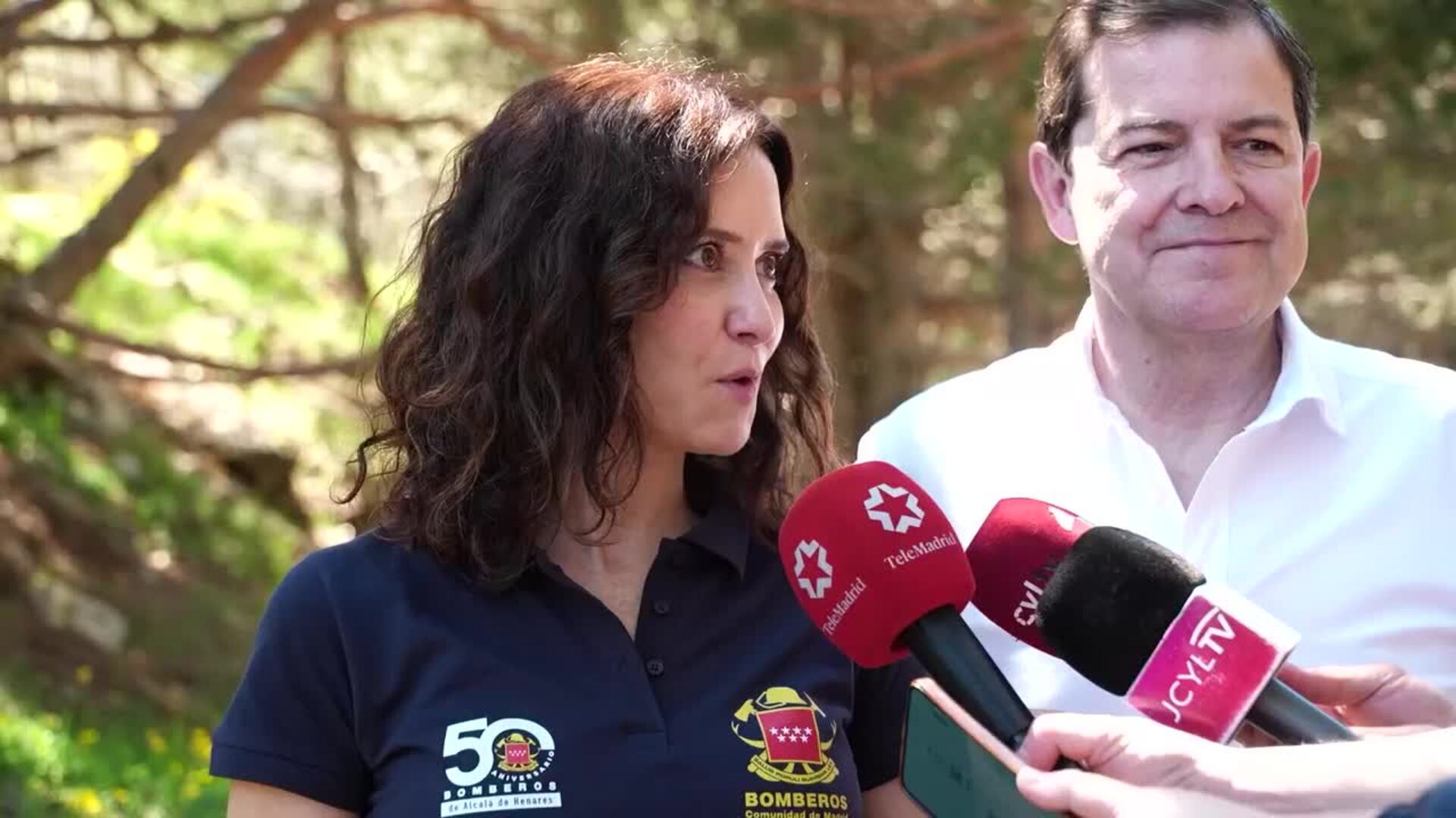 Ayuso pone en valor el patrimonio natural de CyL y Madrid en el centenario del Camino Schmid