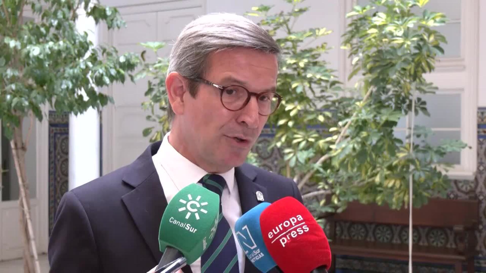 La Junta y el sector de la defensa se alían para reforzar el papel de la industria andaluza