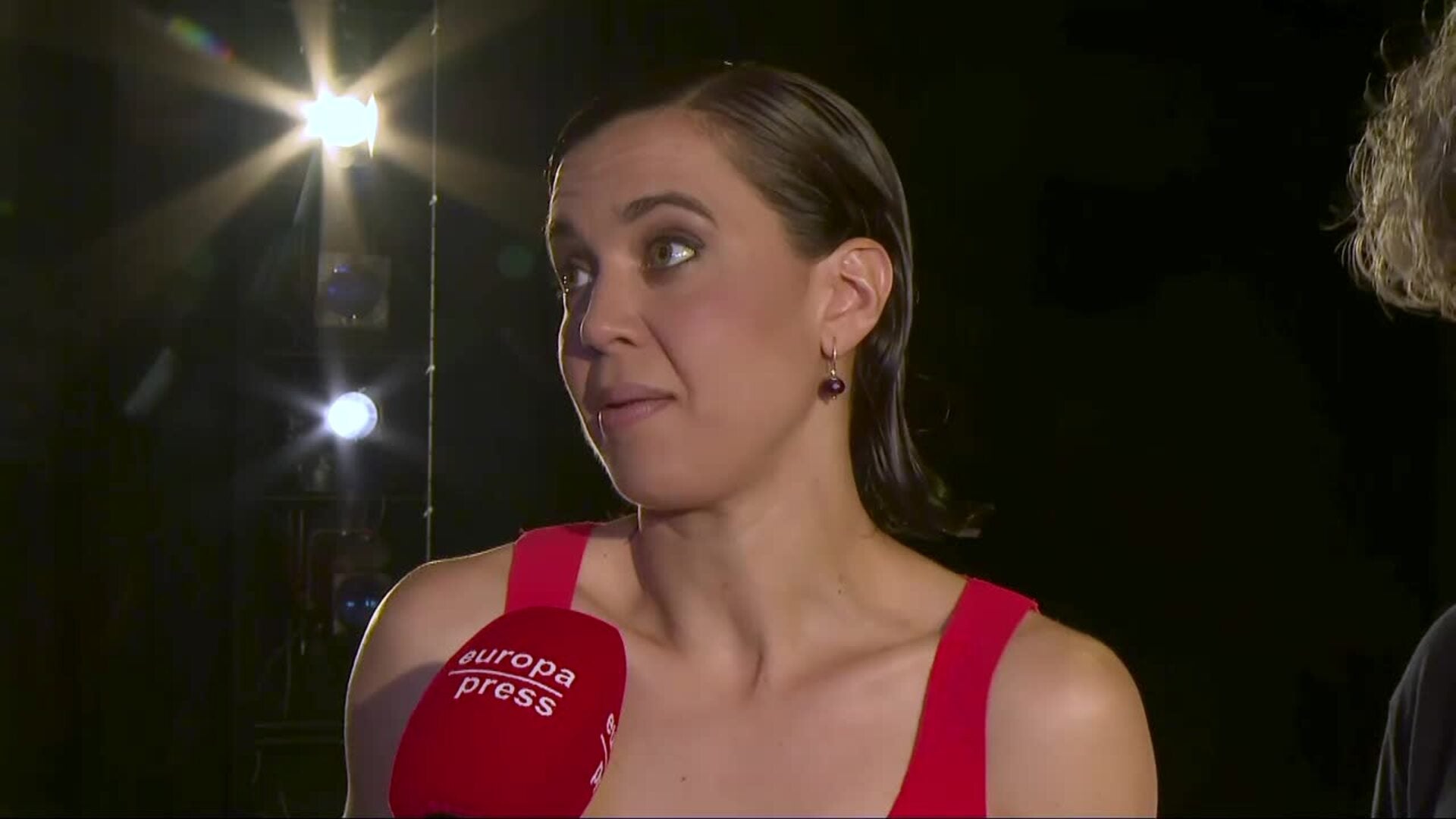 Marta Guerra y Antonio Pagudo protagonizan 'Ubú', en la Nave 10 del Matadero