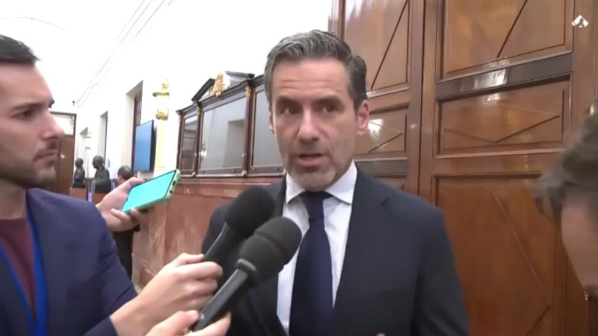 PP asume que no hay mayoría alternativa a Sánchez para una moción pero eleva la presión al PNV