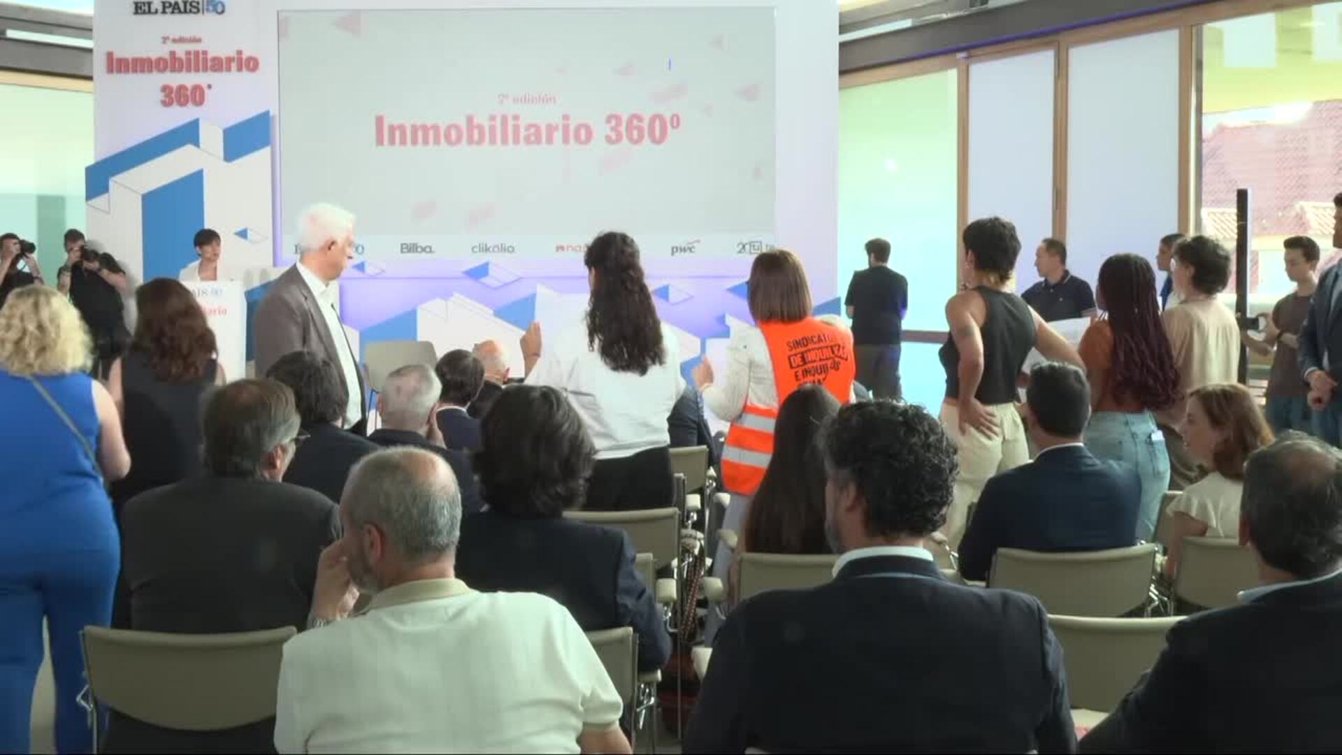 Escrache a Isabel Rodríguez por parte del Sindicato de Inquilinas