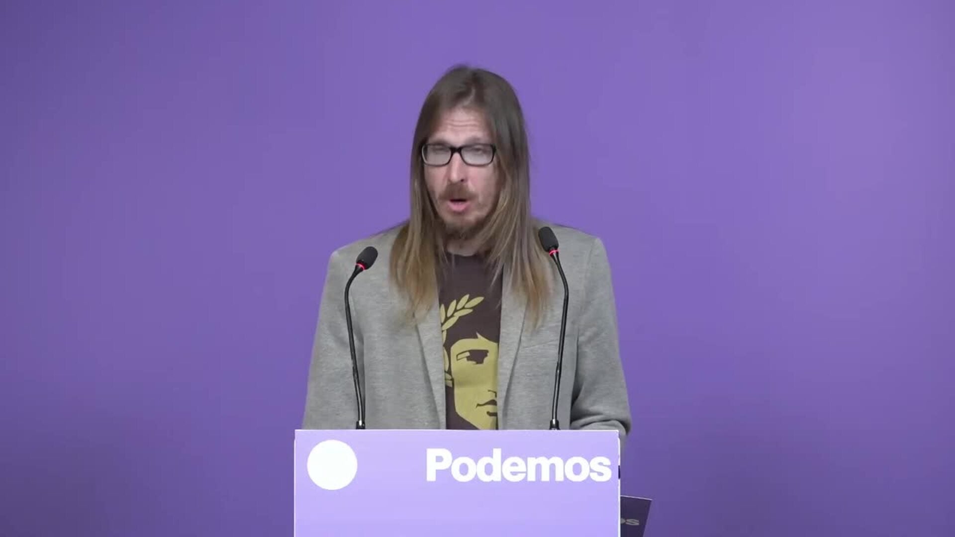 Podemos dice que la situación judicial de Zapatero pinta "muy mal"