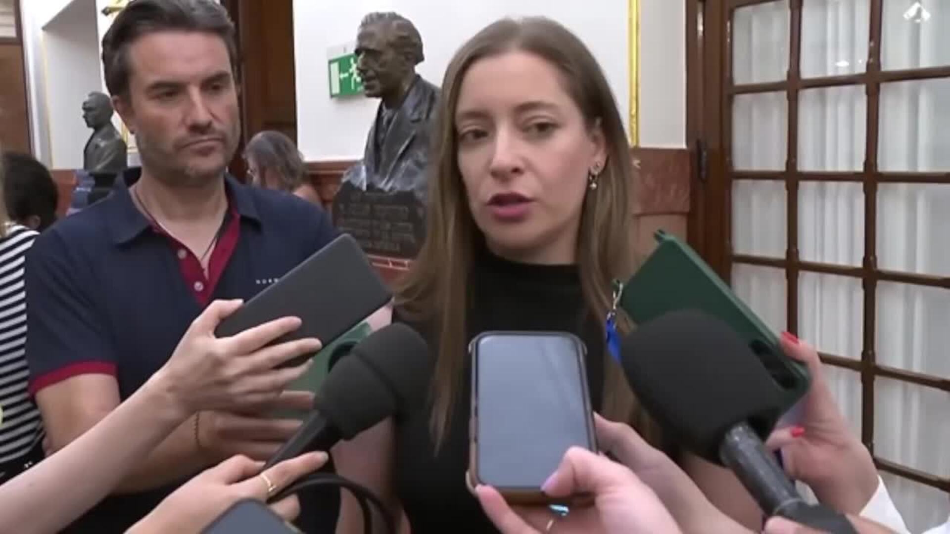 PSOE y Sumar frenan las enmiendas de PP y Junts que emplazan a Sánchez a convocar elecciones