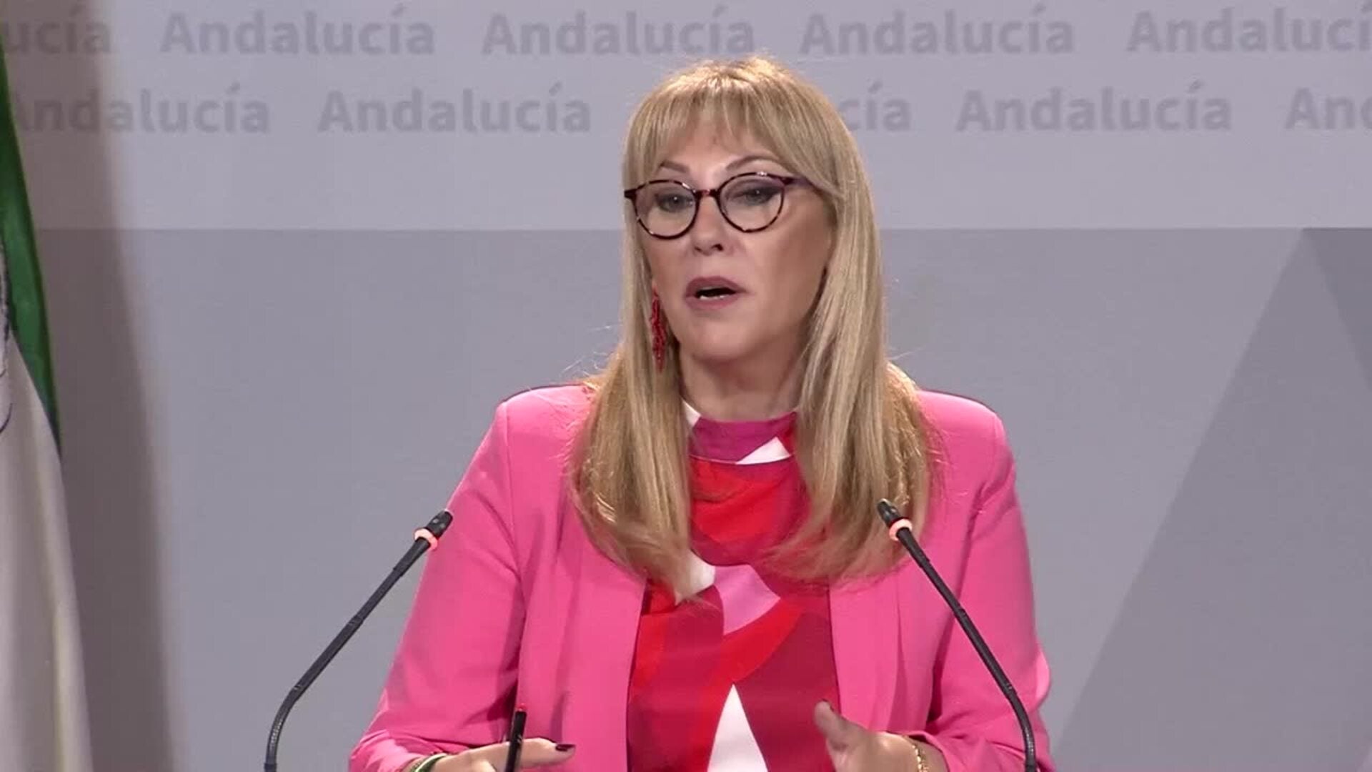 Junta afirma que se sigue "trabajando" con Vox y que el único acuerdo es la "discreción"