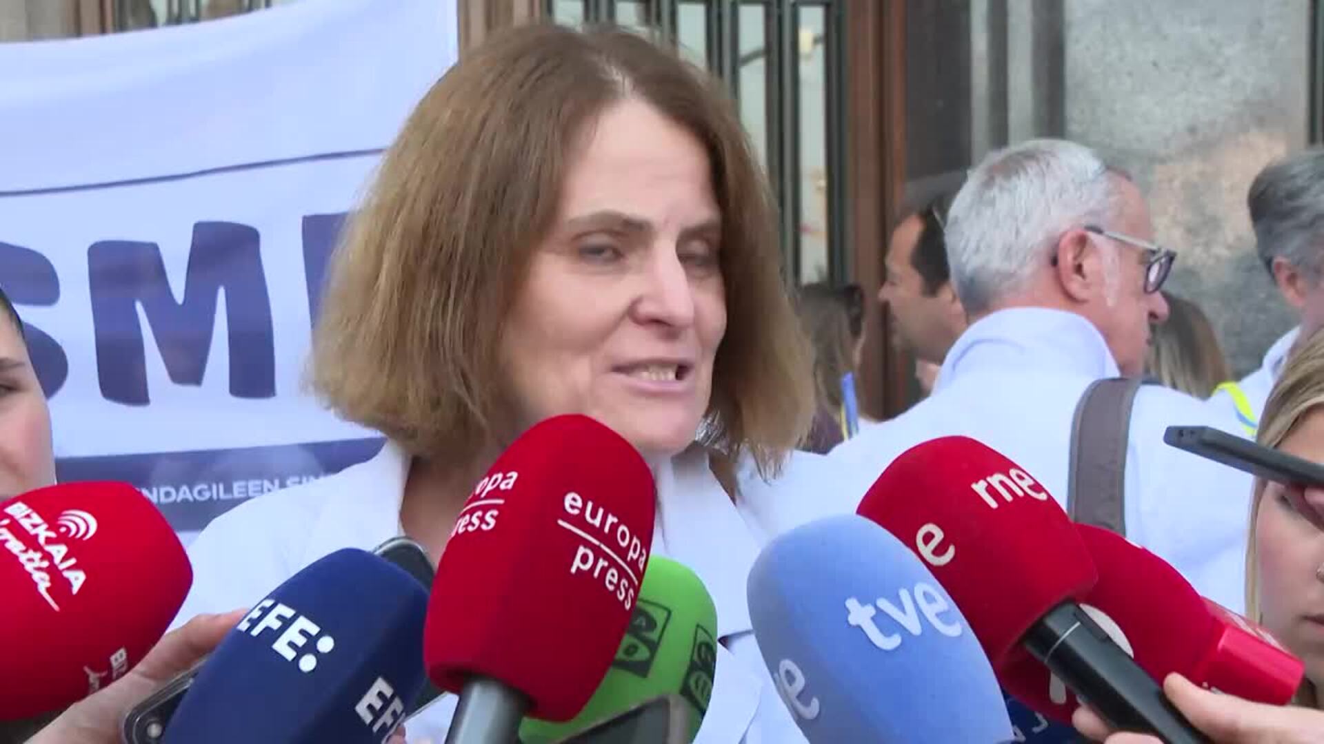 Médicos de Euskadi llevan exigiendo meses a gobiernos una negociación seria, real y honesta