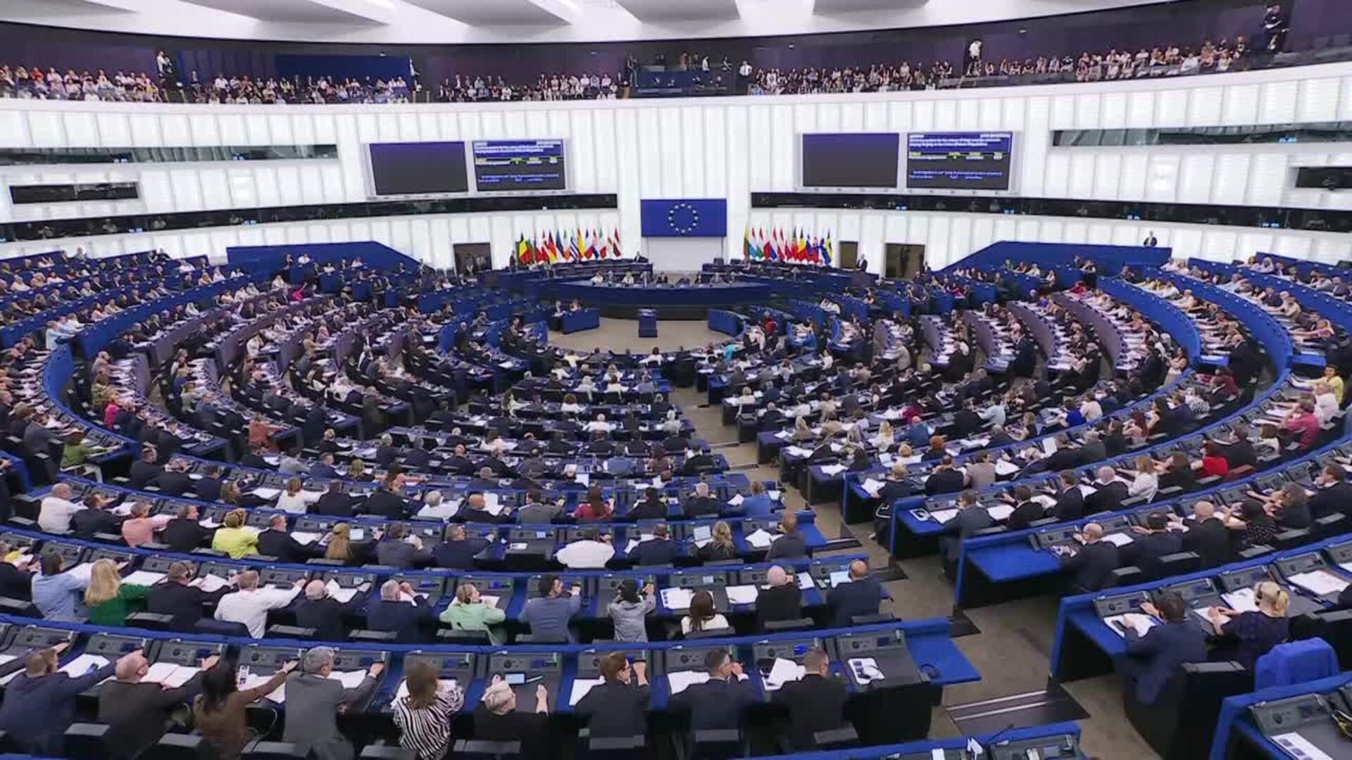 El Parlamento Europeo culmina su visto bueno a la reforma que endurece política migratoria