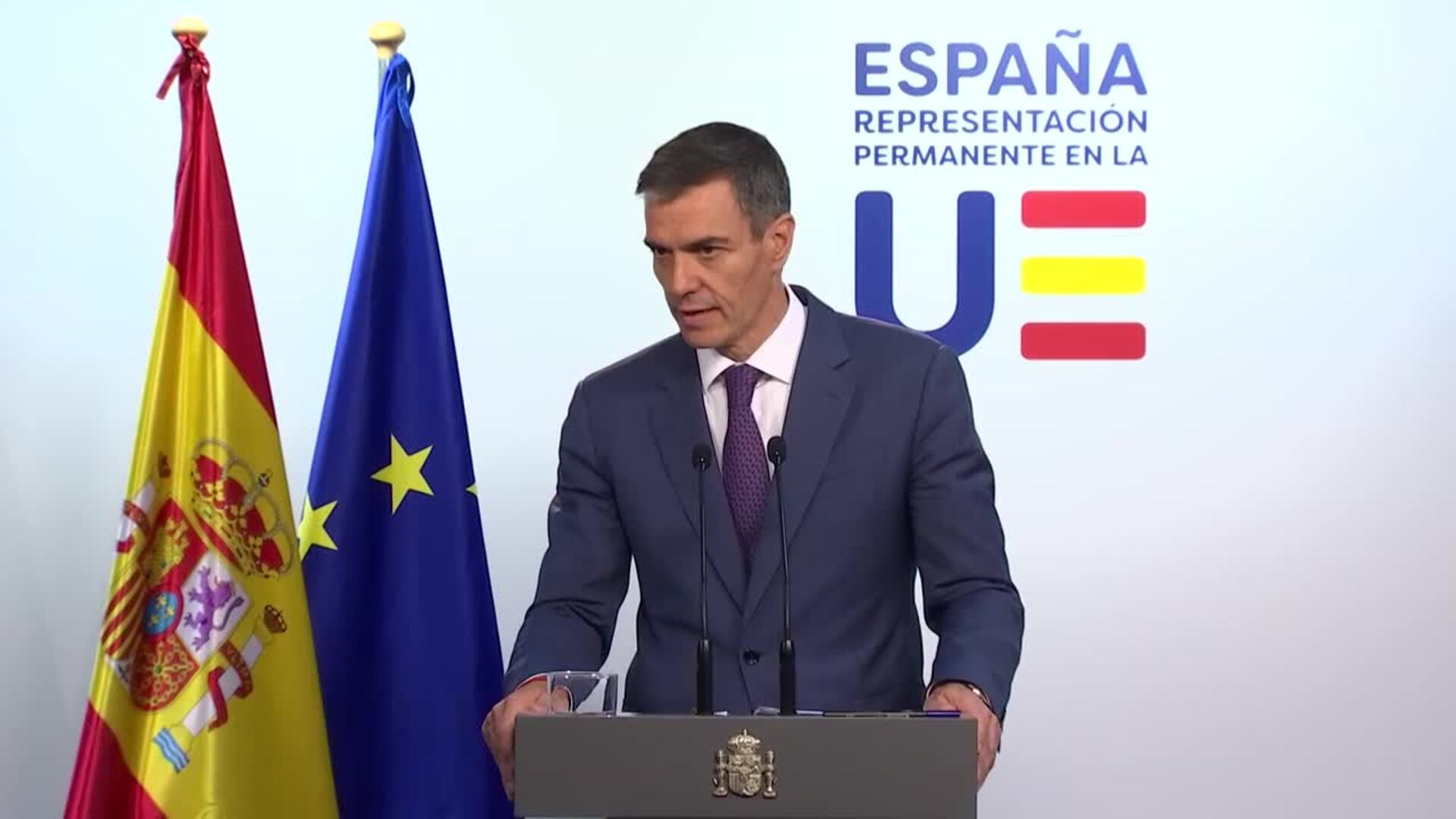 Sánchez traslada a Meloni toda su solidaridad tras decir Trump que se hizo una foto por "pena"