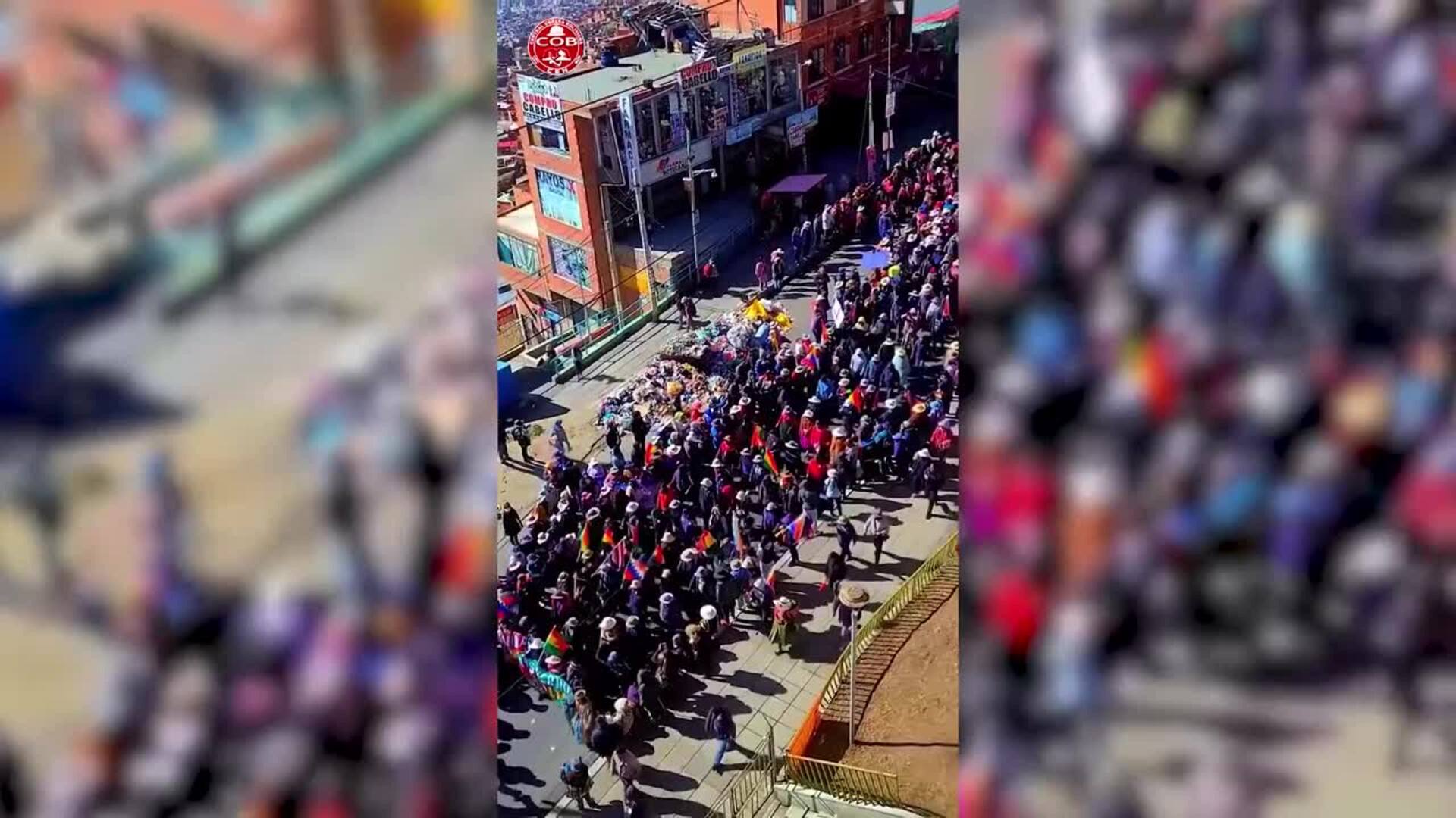 Paz declara 90 días de estado de excepción en Bolivia para terminar con los bloqueos nacionales