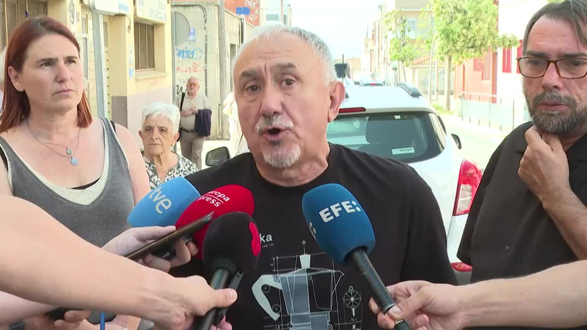 Álvarez (UGT) confía en la inocencia de Zapatero y pide respetar los procesos judiciales