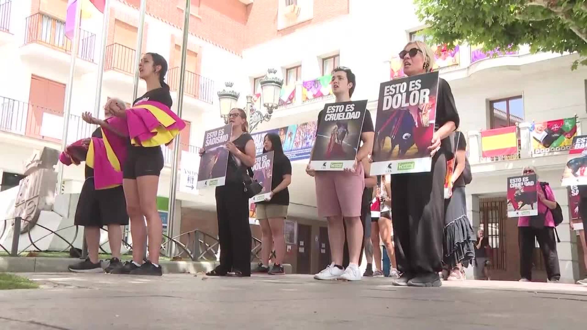 Organizaciones animalistas convocan una protesta contra la Feria Taurina de Torrejón de Ardoz