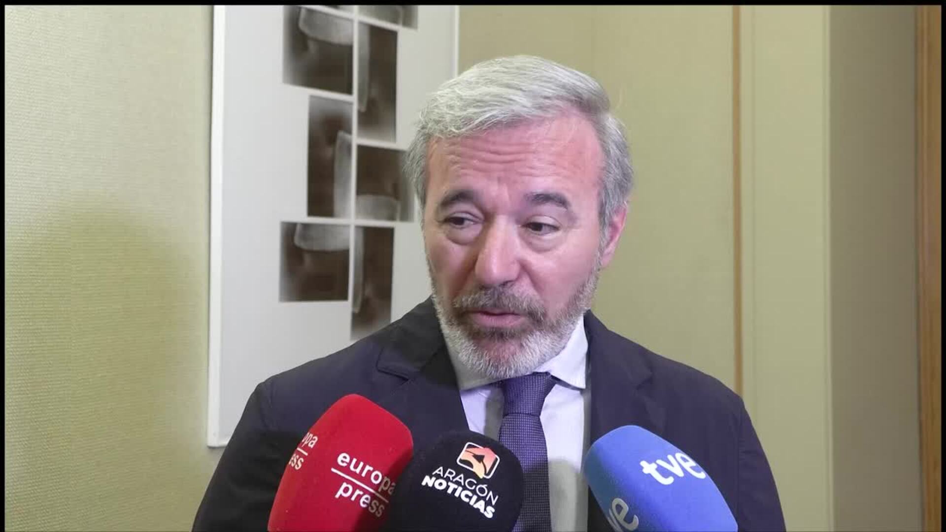 Azcón tras la sentencia del TS: “Sánchez no puede continuar ni un minuto mas”