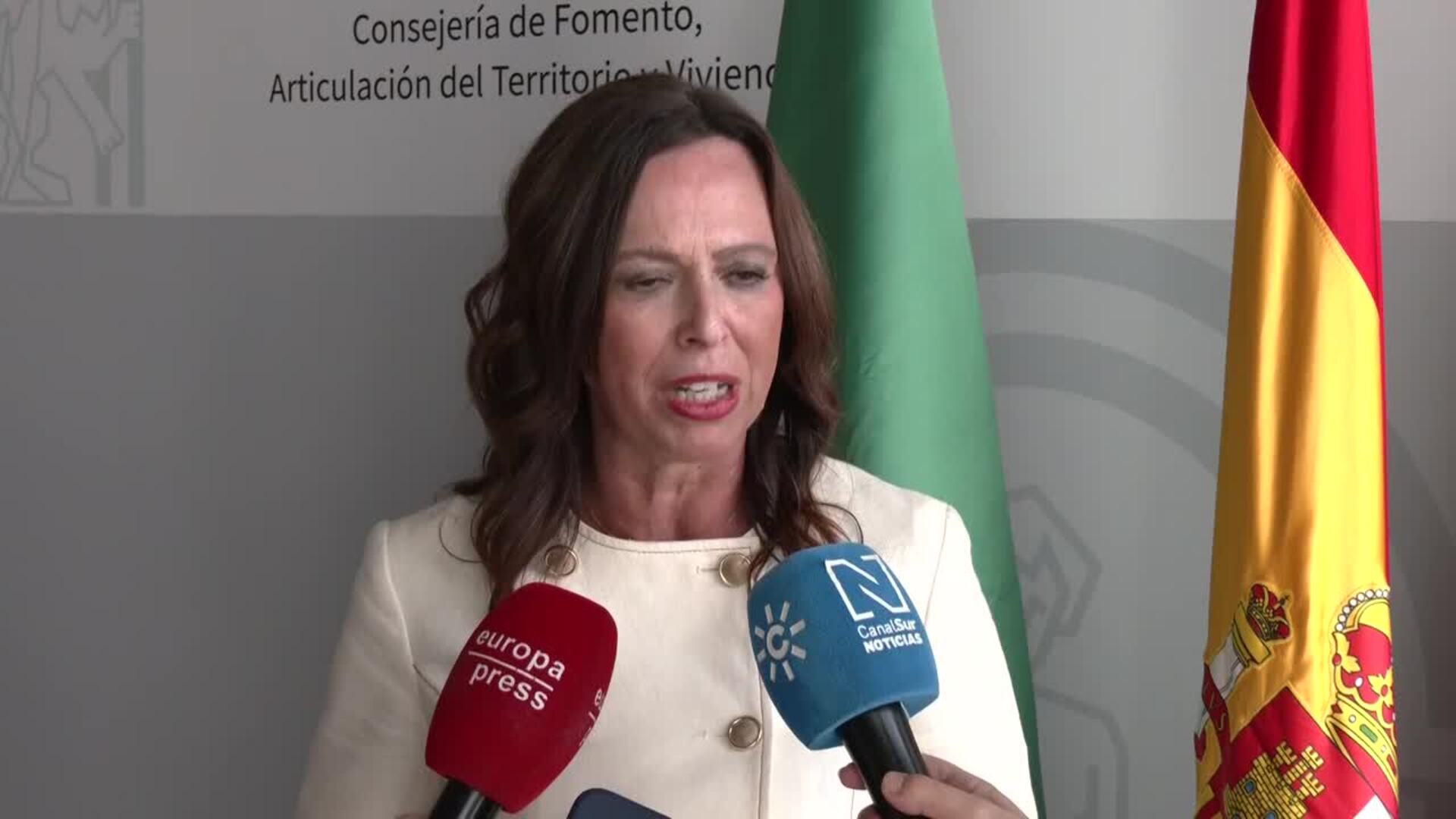 Junta de Andalucía impugna Plan Estatal de Vivienda 2026-2030 por conflicto de competencias