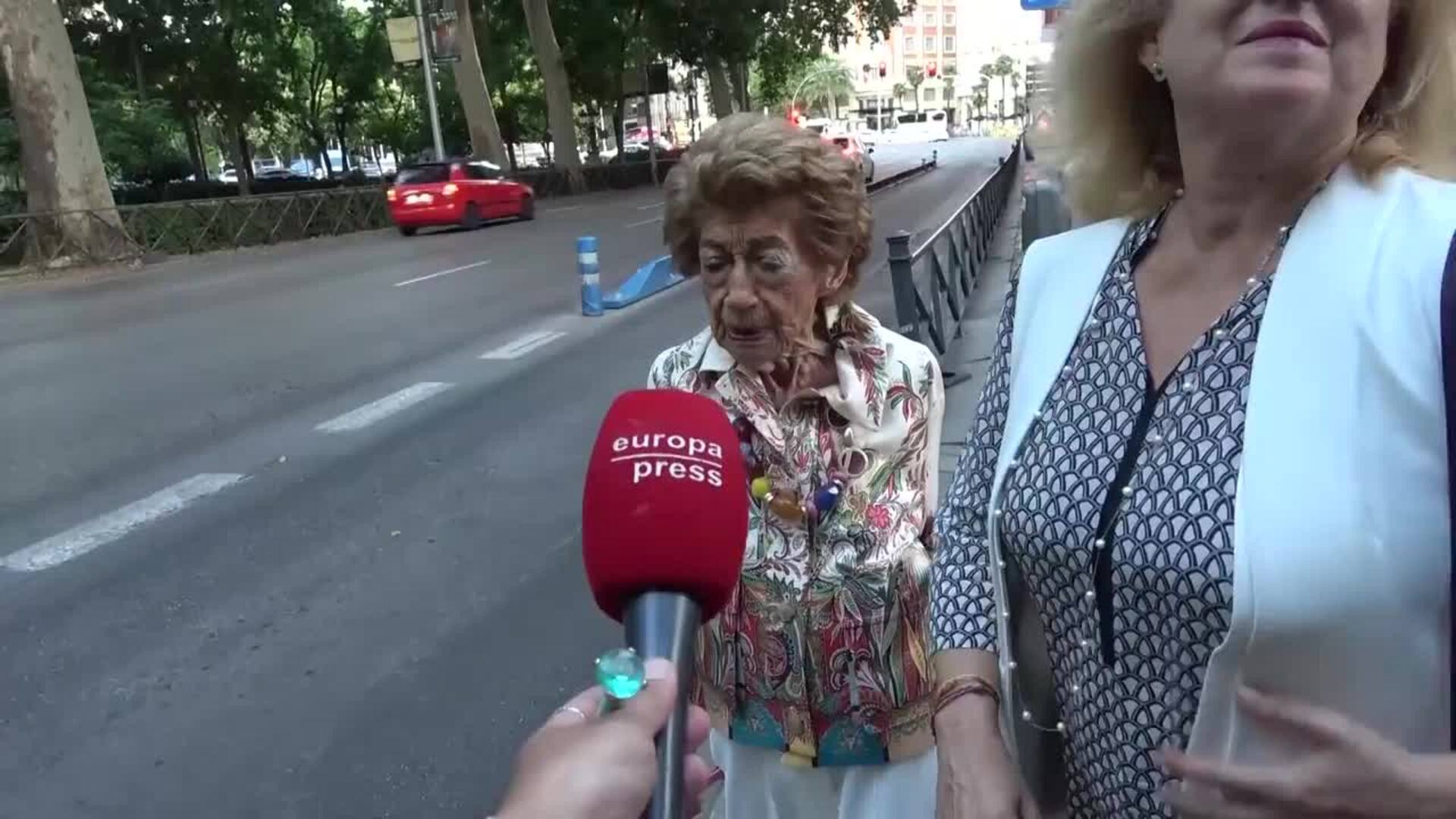 Piru Urquijo confiesa que está deseando que Teresa Urquijo la convierta de nuevo en bisabuela