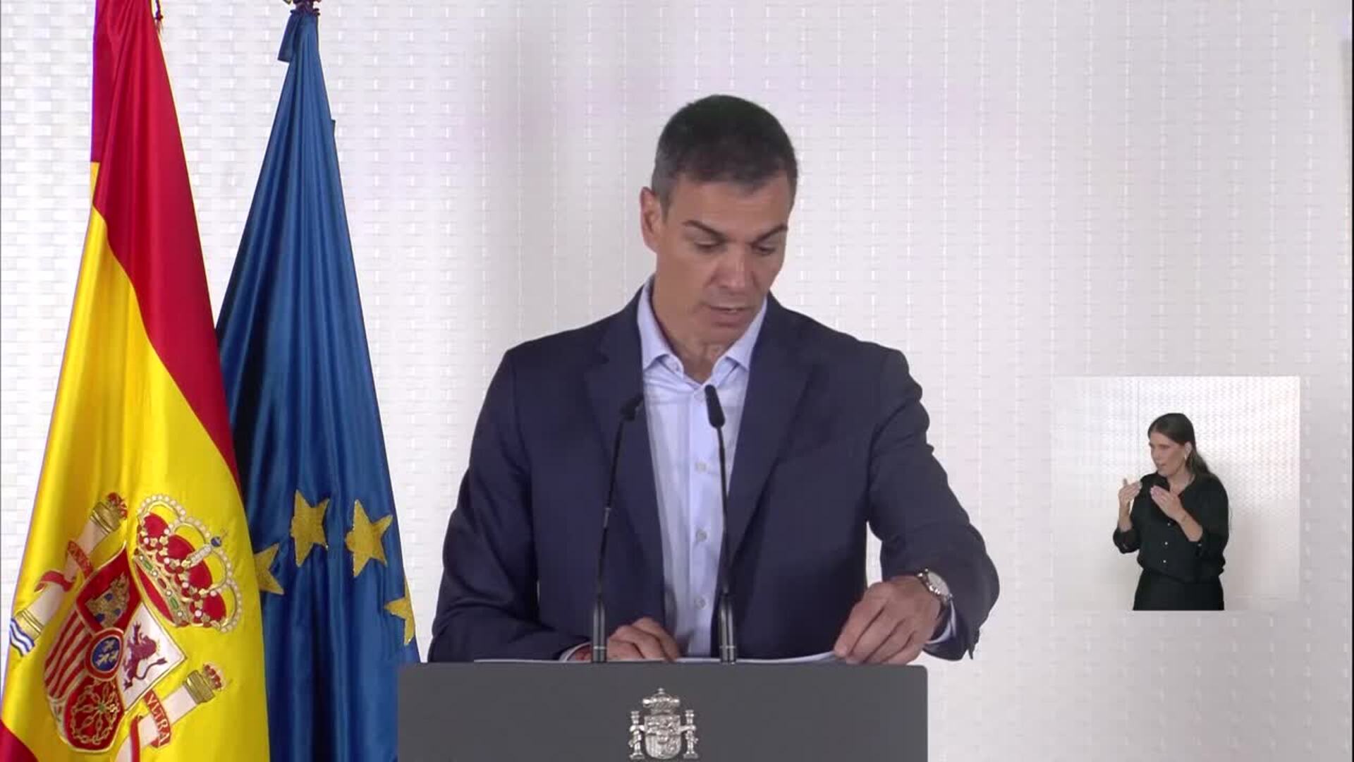 Sánchez asegura que seguirá pese a "las piedras en el camino" tras la condena a Ábalos
