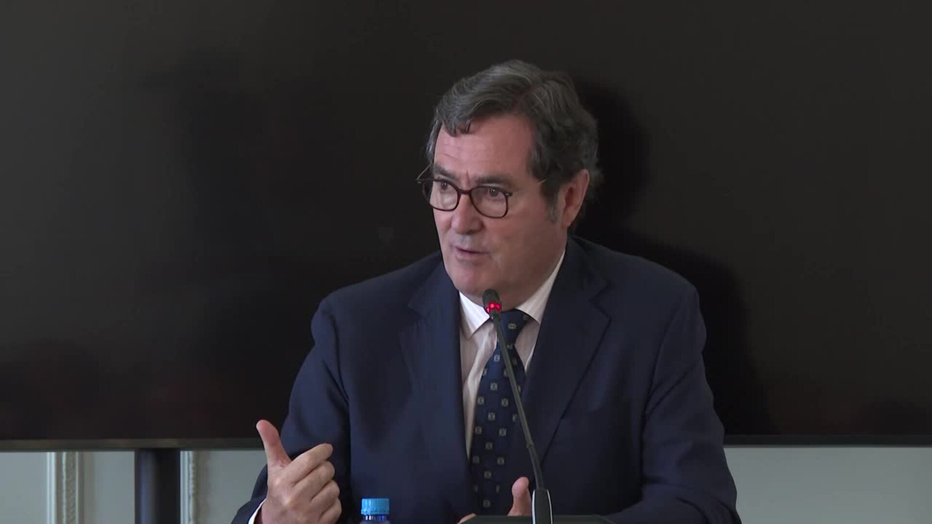 Garamendi ve "increíble" que no haya PGE y apela al Parlamento para impulsar elecciones