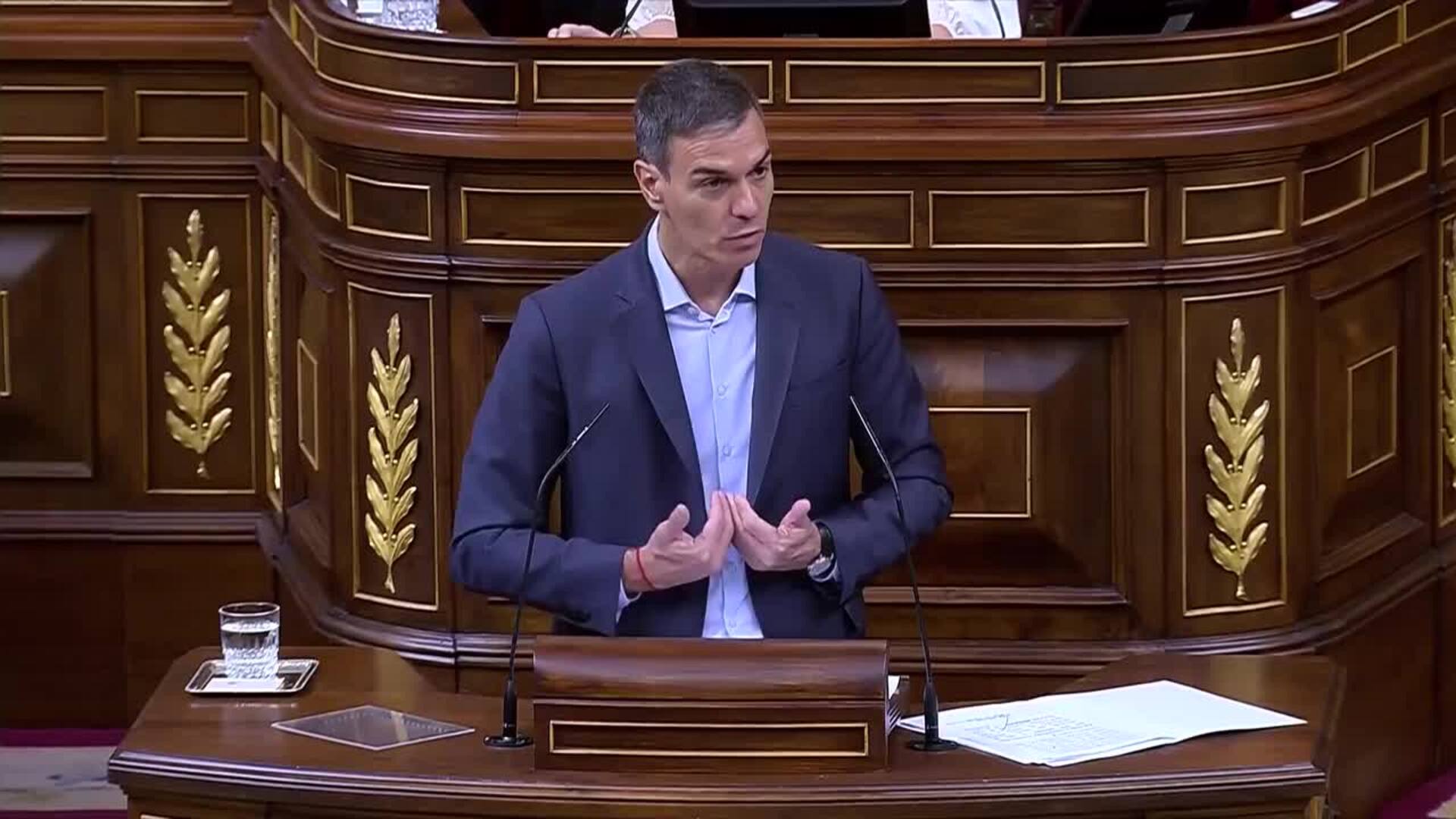 Sánchez niega corrupción generalizada en España y defiende a Zapatero, Gómez y su hermano